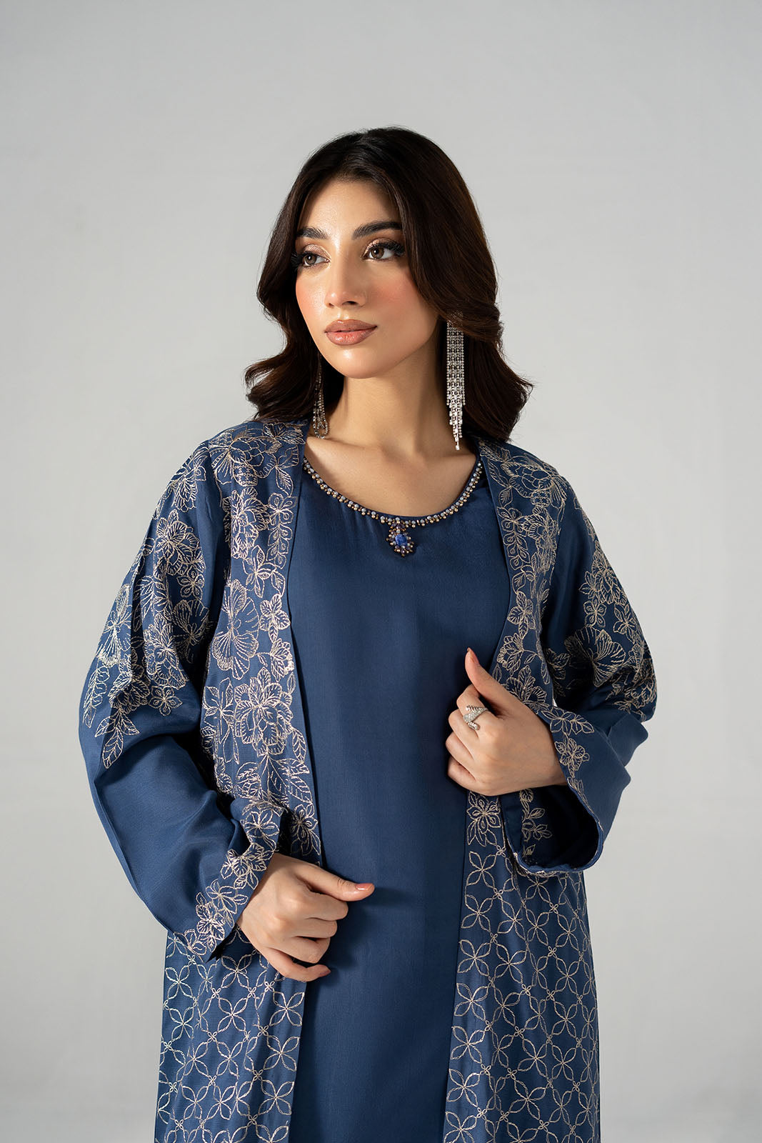 2 Piece Raw Silk Embroidered Suit (FS0200)