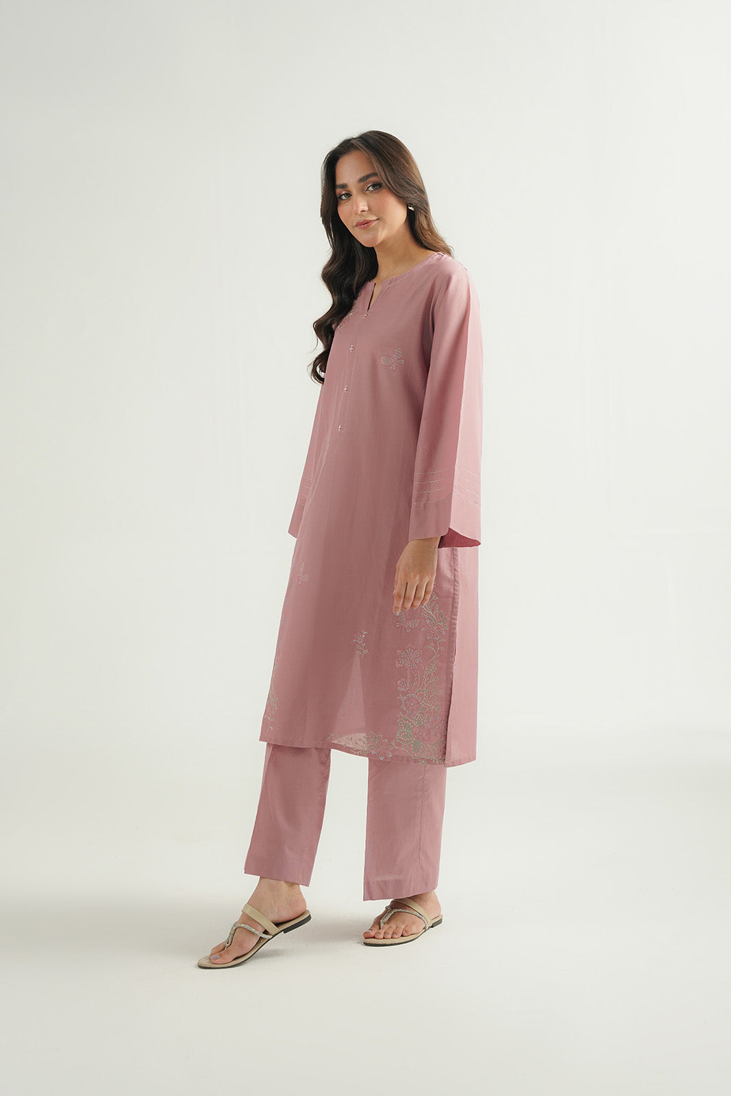 2 Piece Lawn Embroidered Suit (CP0482)