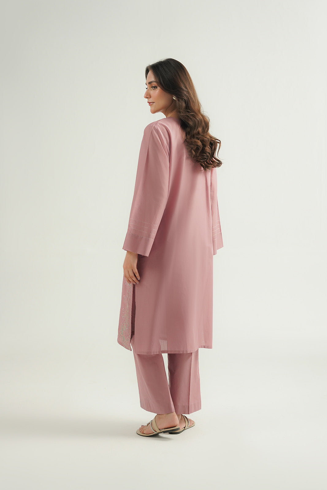 2 Piece Lawn Embroidered Suit (CP0482)