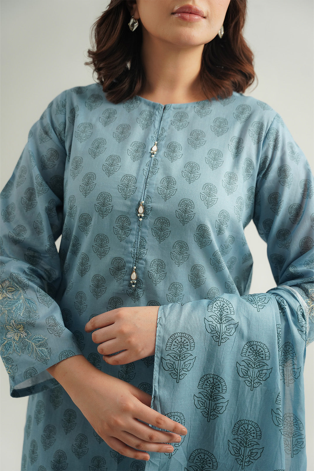 3 Piece Printed Lawn Printed Suit (CP0480)