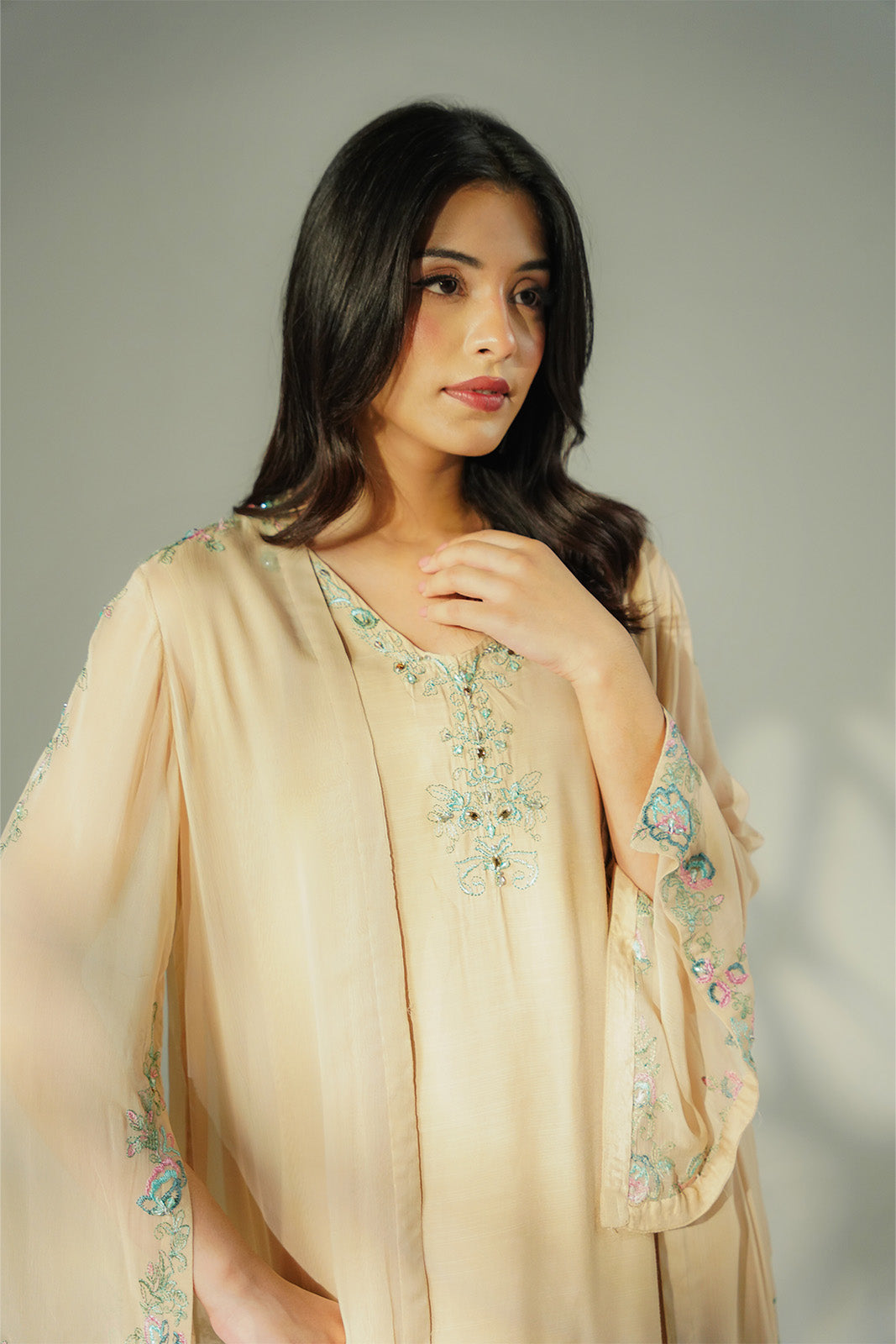 2 Piece Chiffon Embroidered Suit (FL0217)