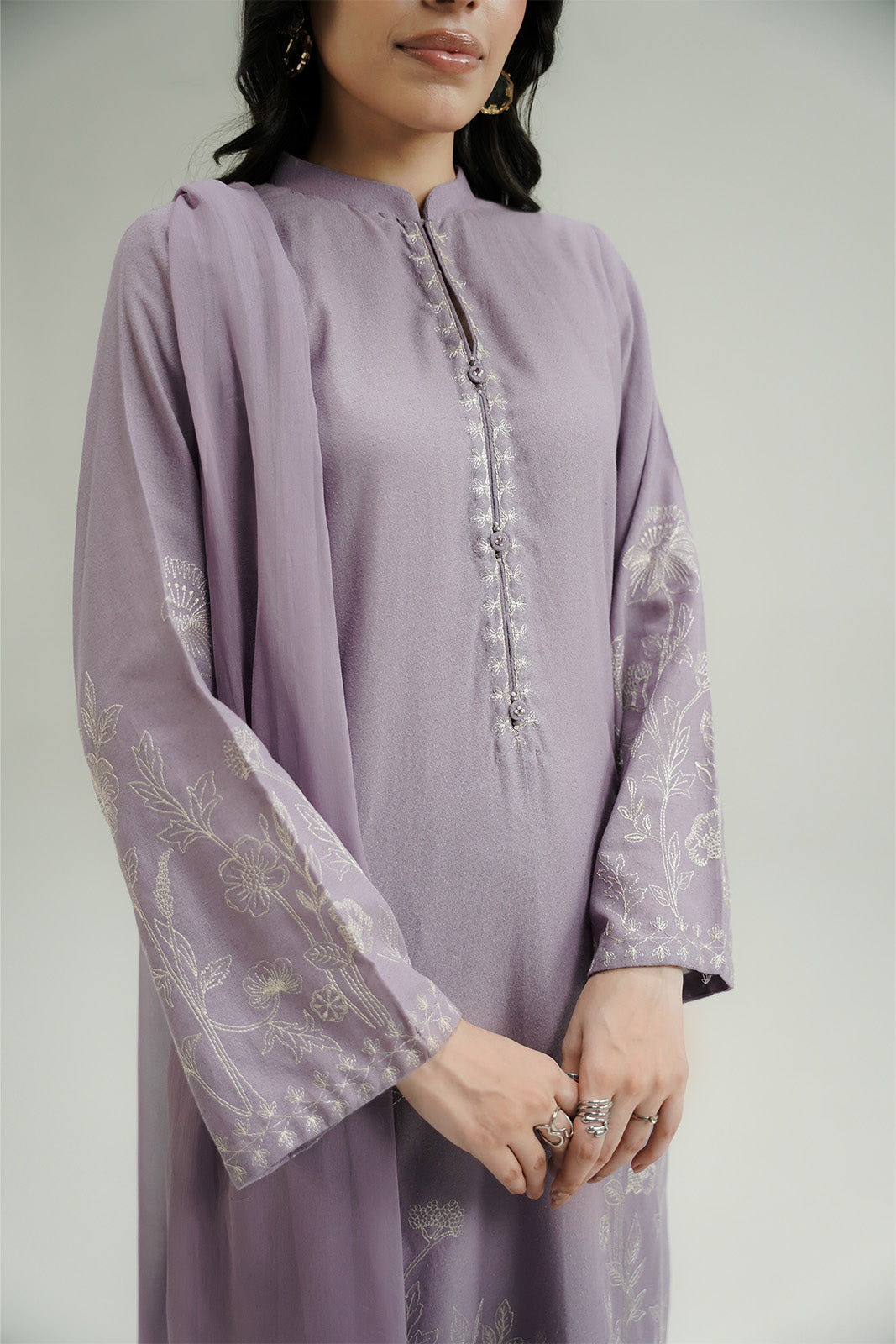 3 Piece Lawn Karandi Embroidered Suit (CP0569)