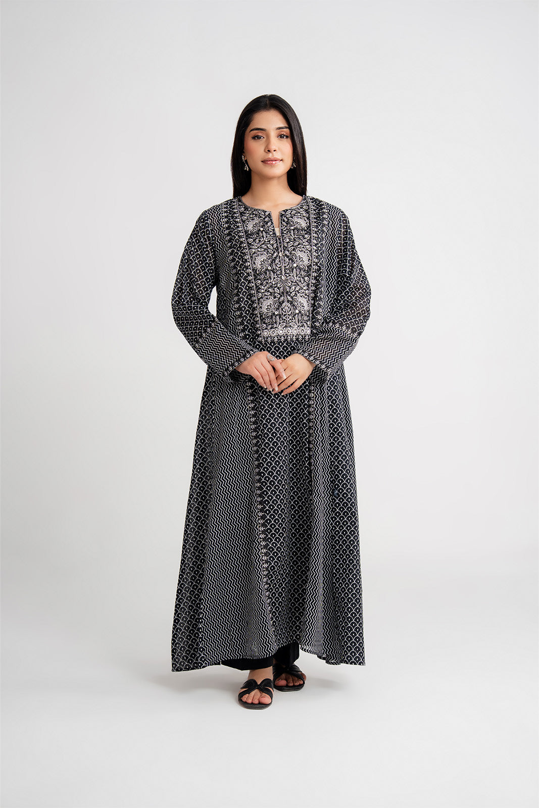 2 Piece Printed Lawn Embroidered Suit (CP0448)