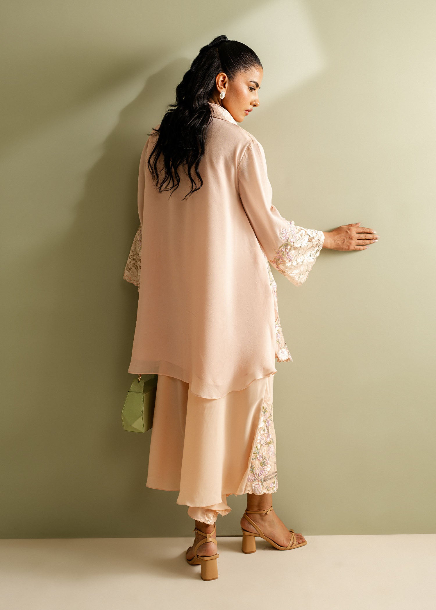 https://cdn.shopify.com/s/files/1/0598/1824/6317/files/DSC09382.jpg?v=1776434493