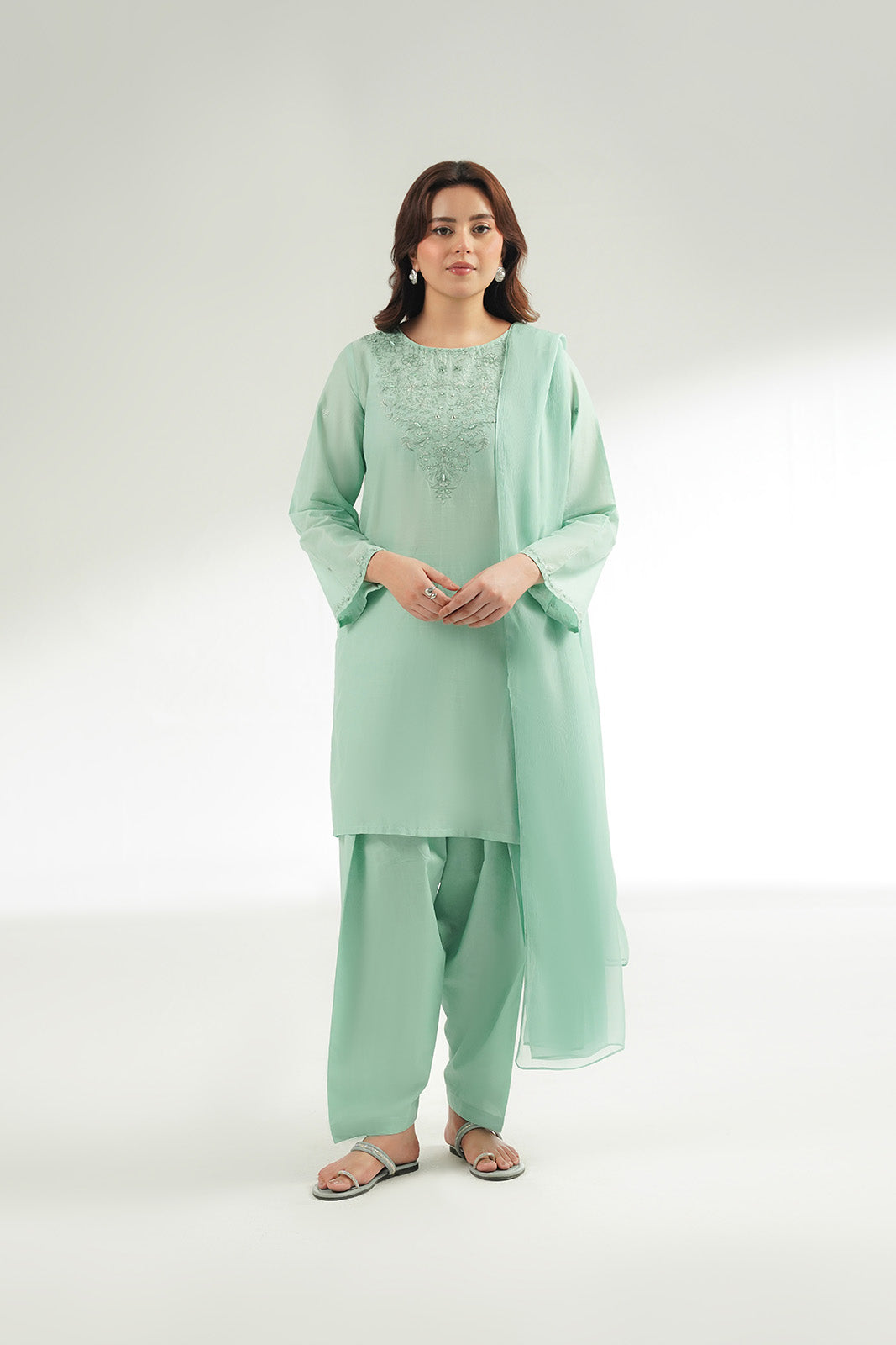 3 Piece Lawn Embroidered Suit (CS0570)