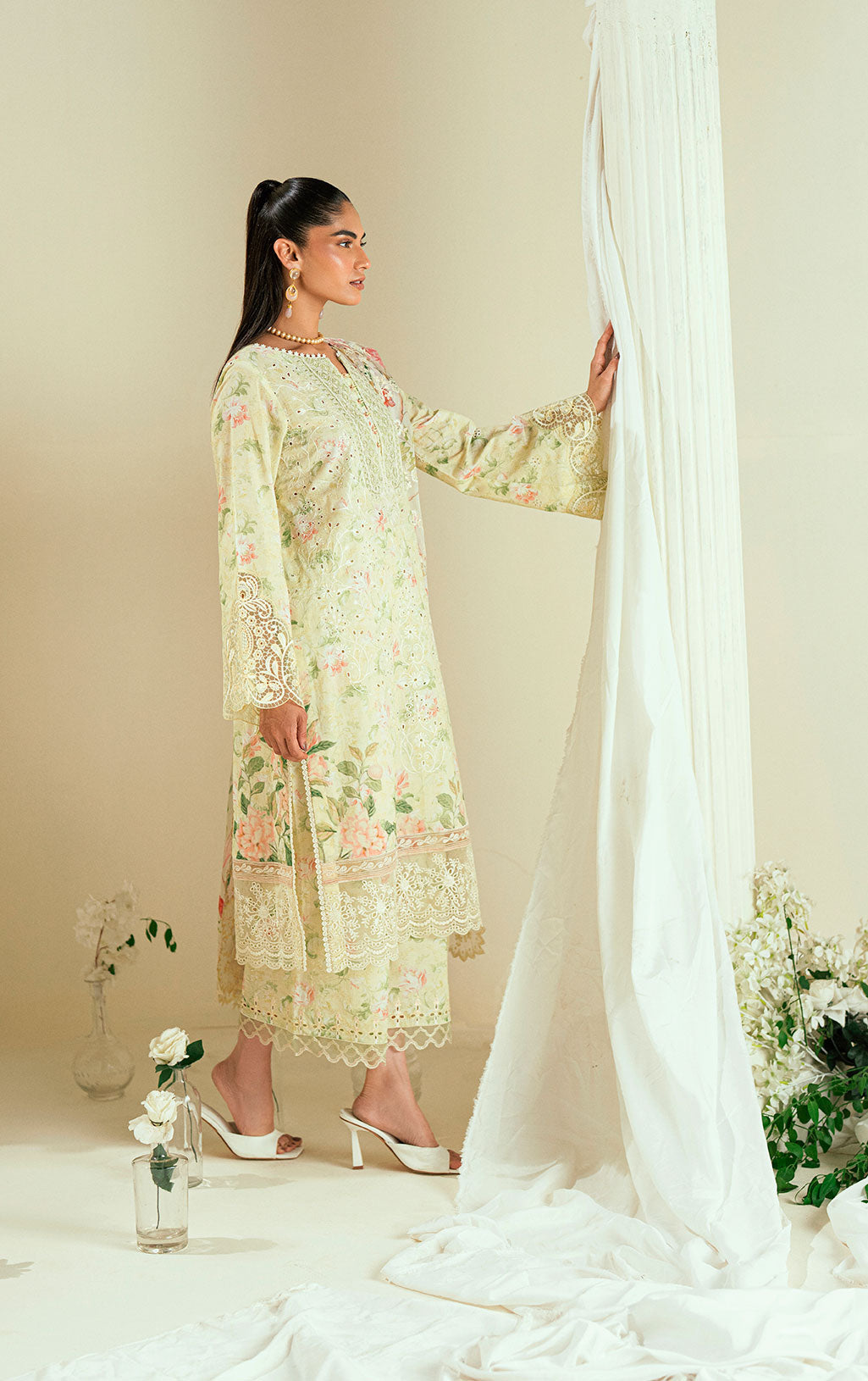 https://cdn.shopify.com/s/files/1/0587/3080/7460/files/DSC09813-copy-2.jpg?v=1748081254
