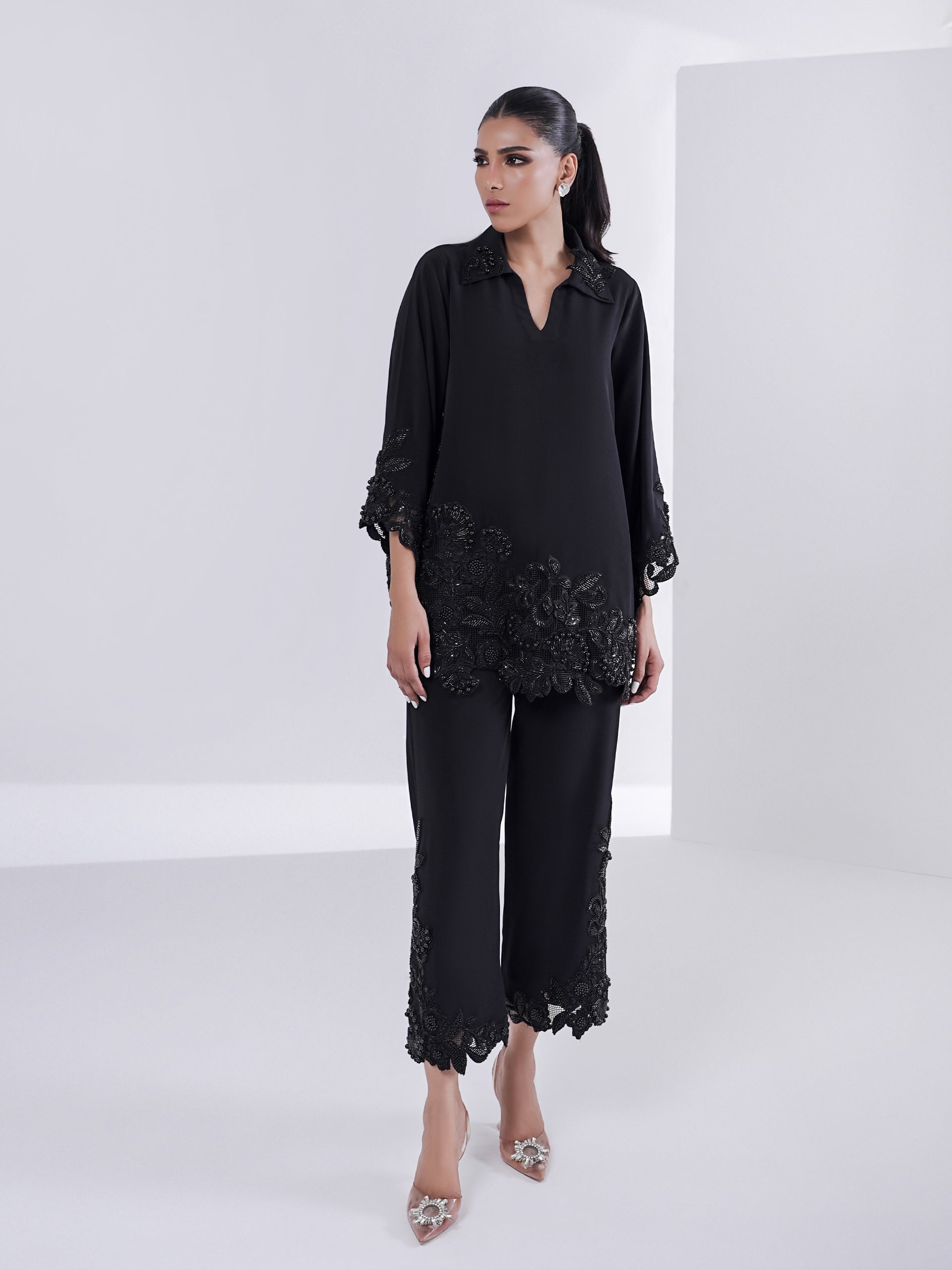 Alvena - Black