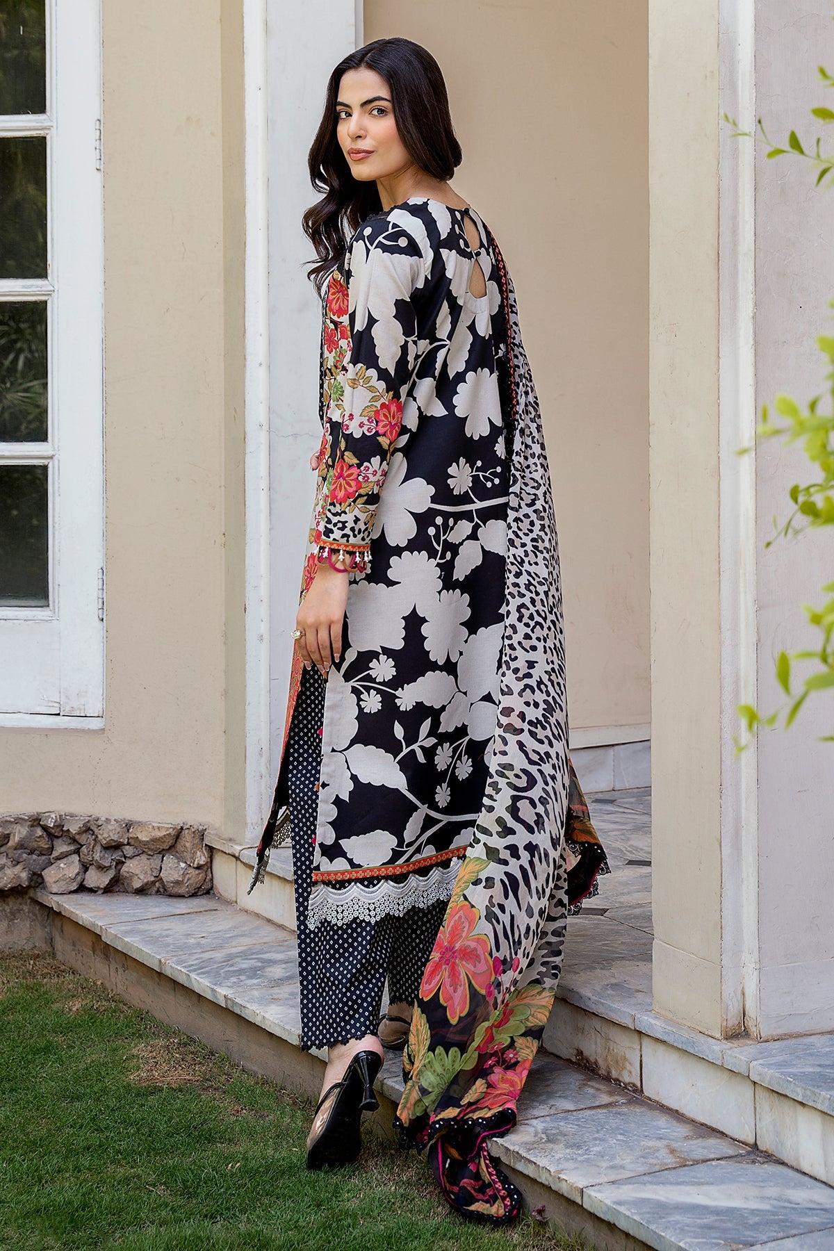3-PC Unstitched Printed Lawn C-Print Vol 3 CP6-21