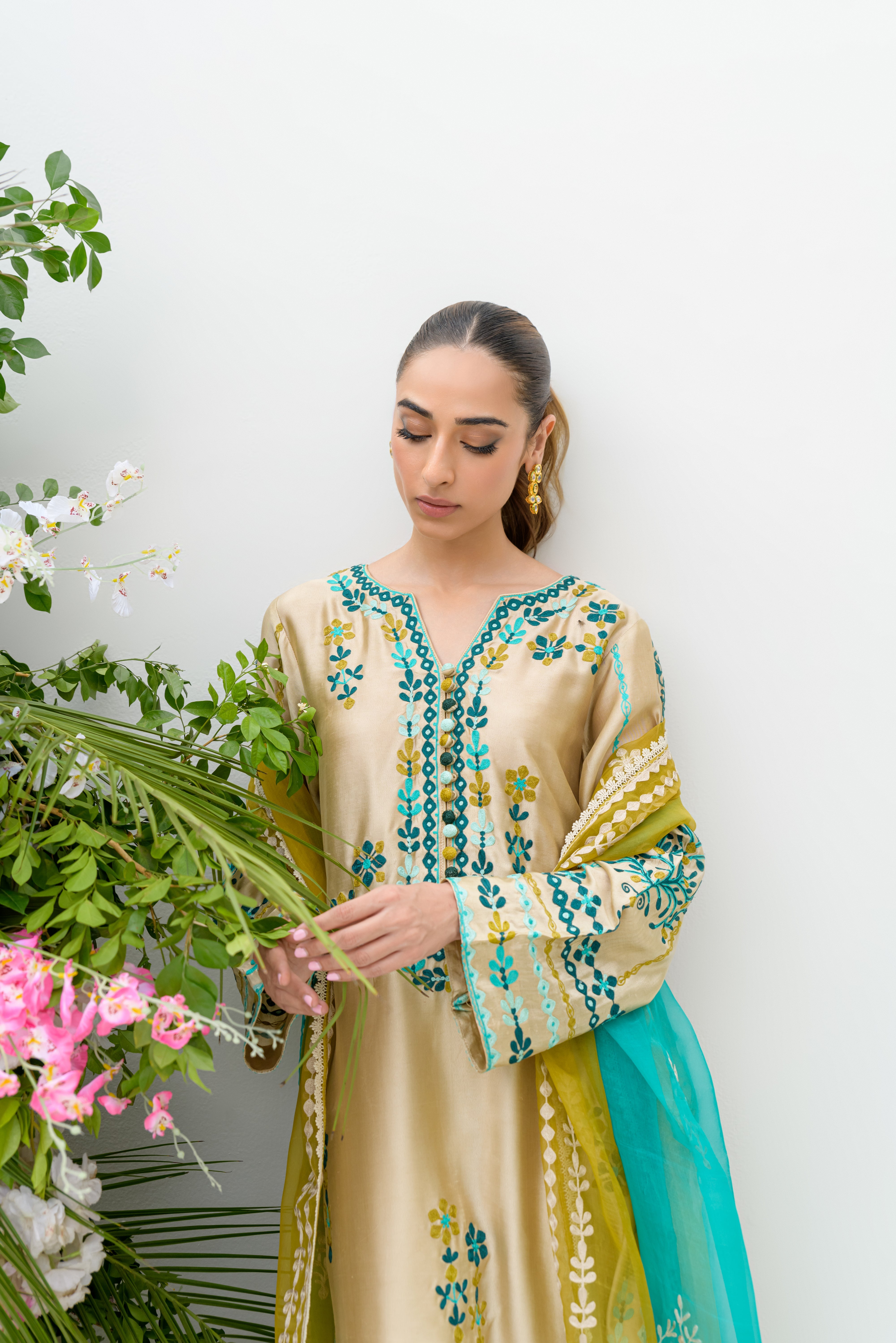 https://cdn.shopify.com/s/files/1/0645/9568/9628/files/DSC6390.jpg?v=1726065138