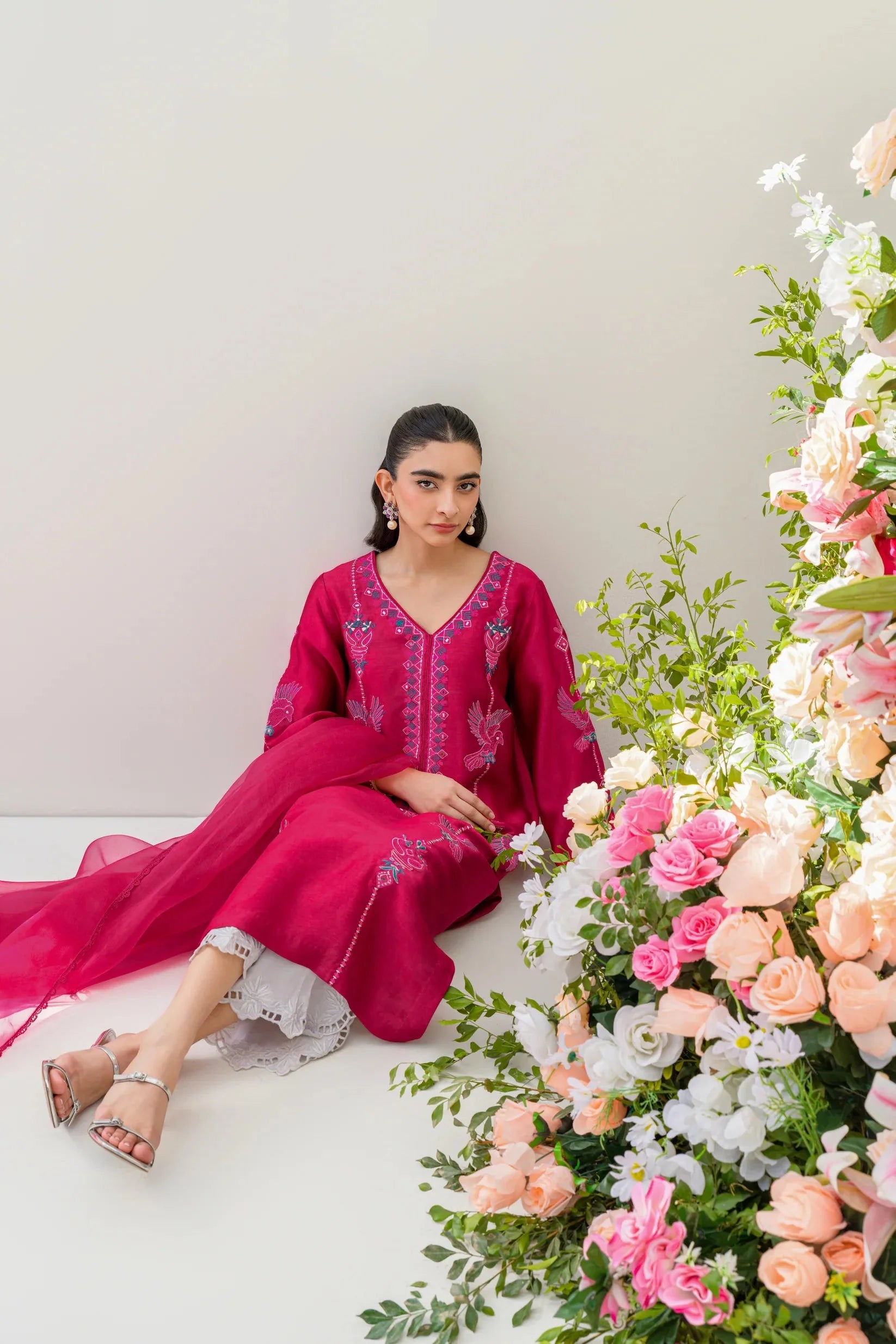 Minha by Alizay Saad