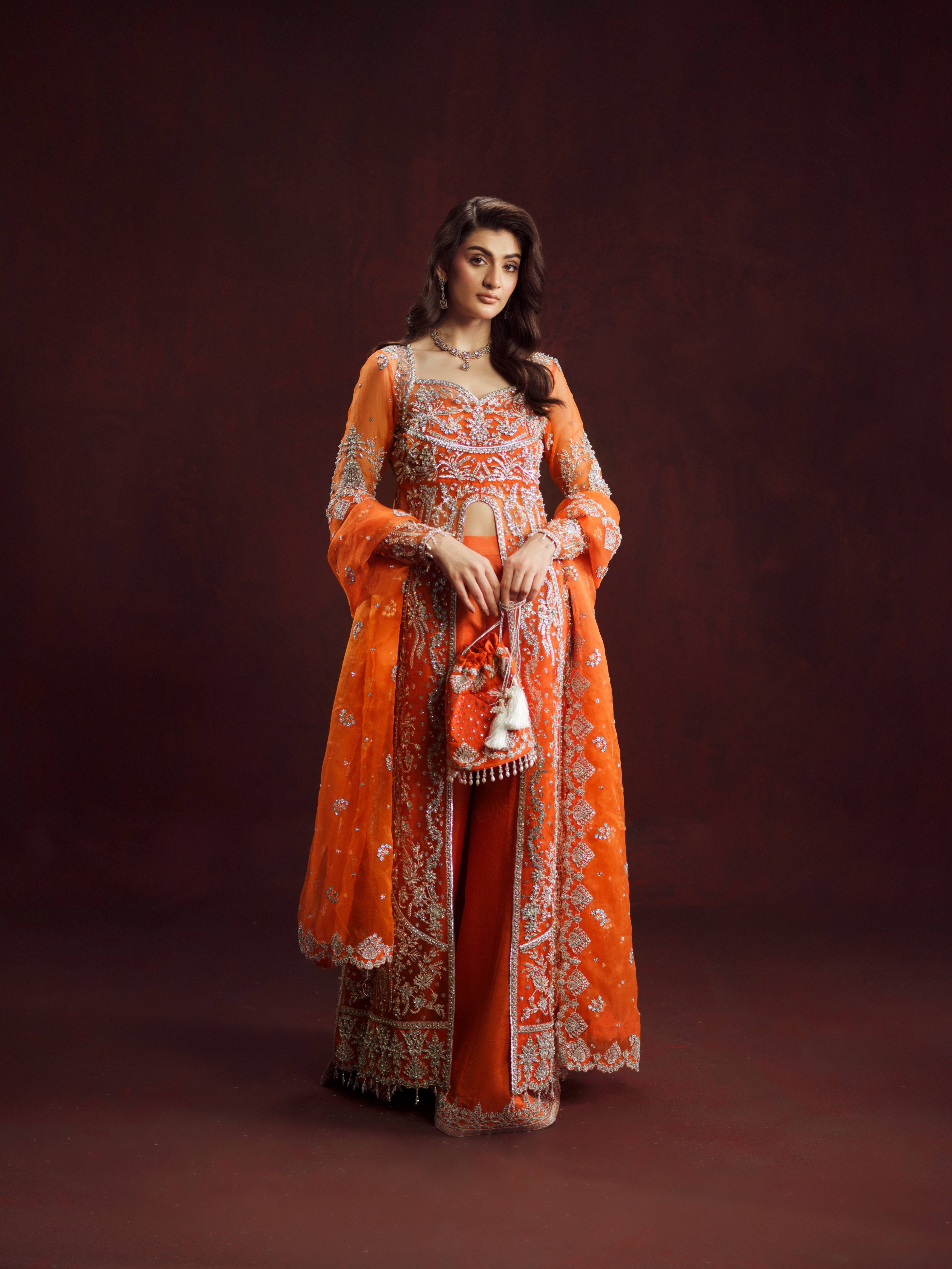 R5 Noor-e-Naar