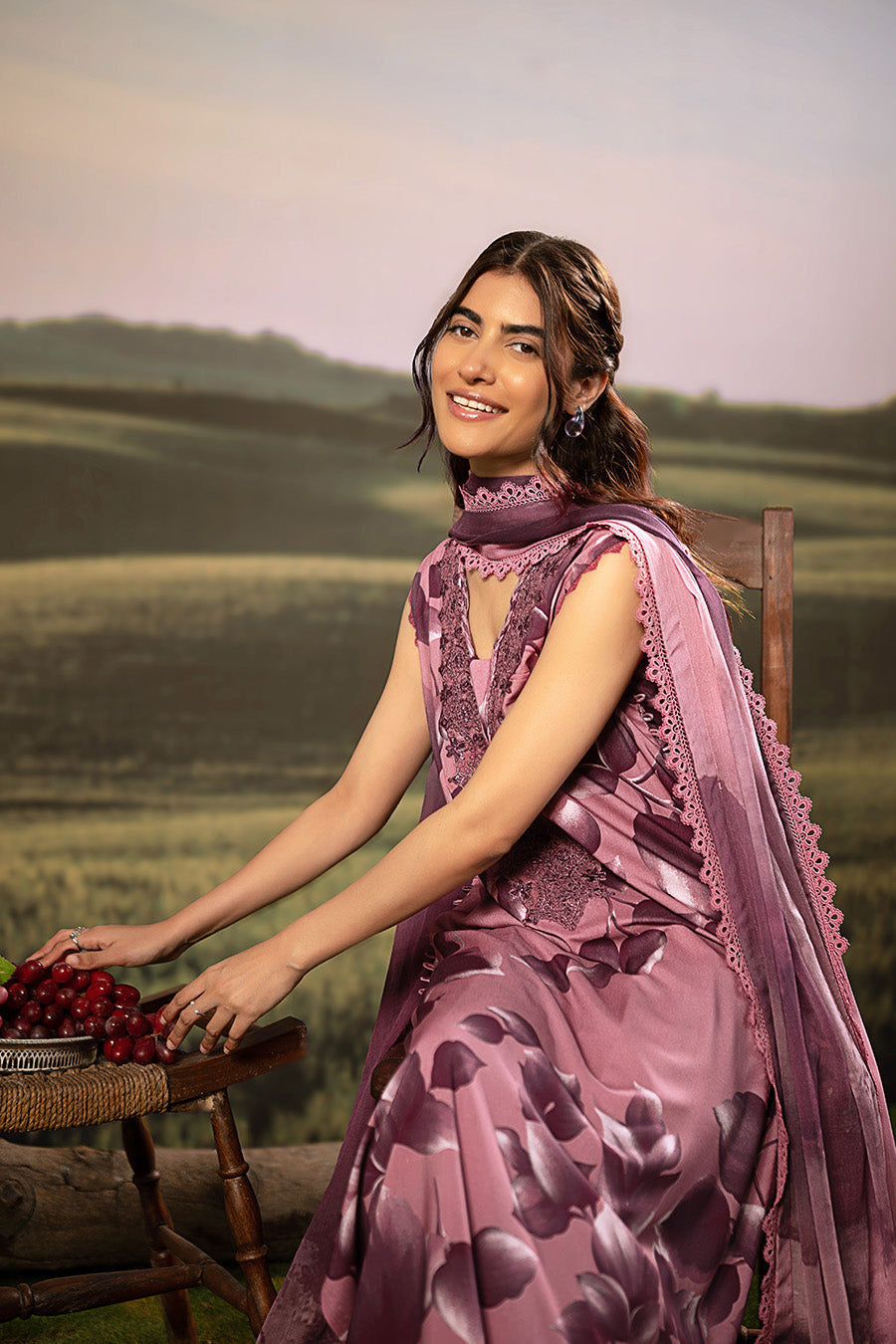 3 Pc Unstitched Embroidered Arabic Lawn Suit | MB-PFUS25-01A