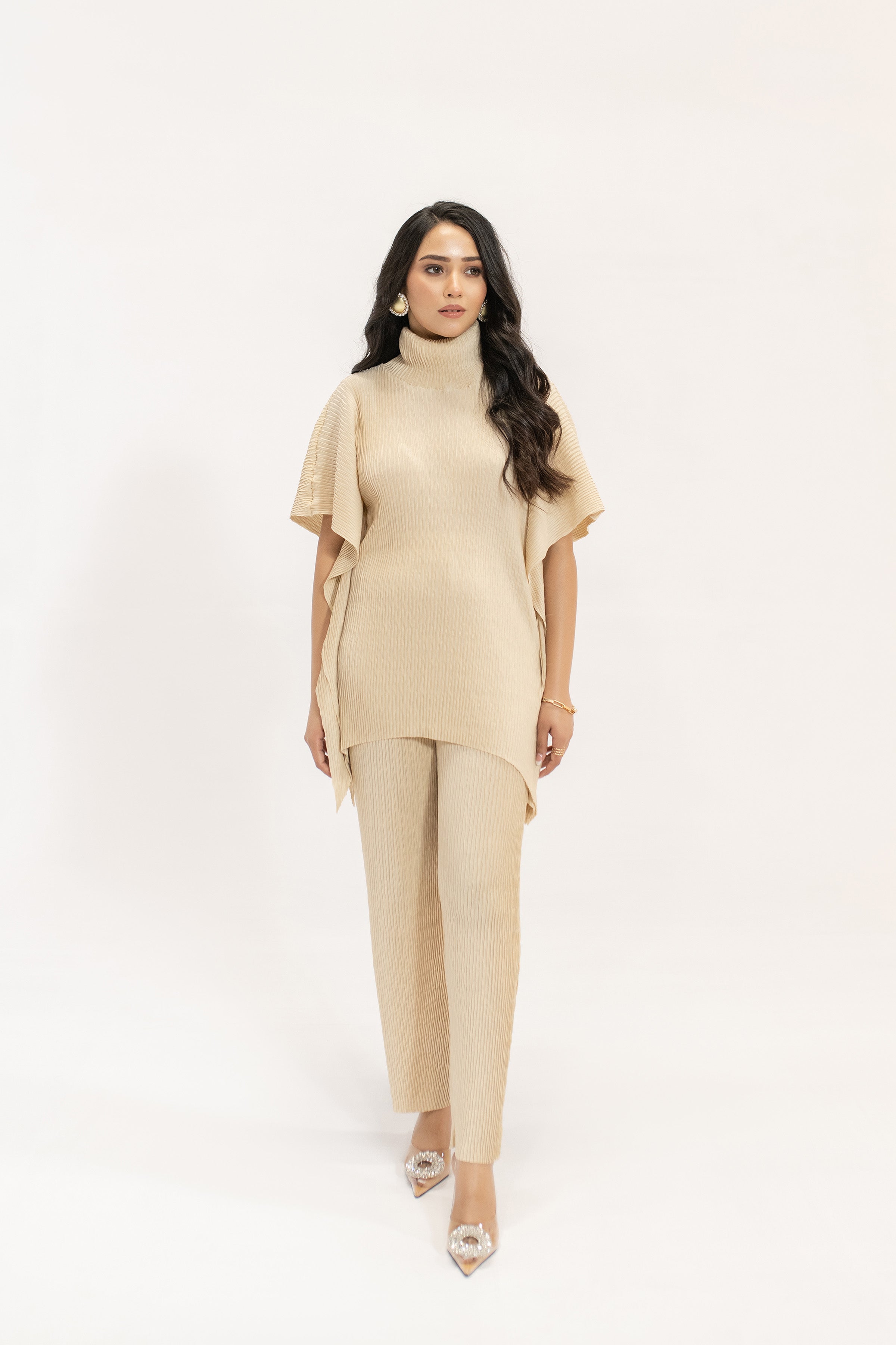 Azra Off white Poncho Pleated Suit