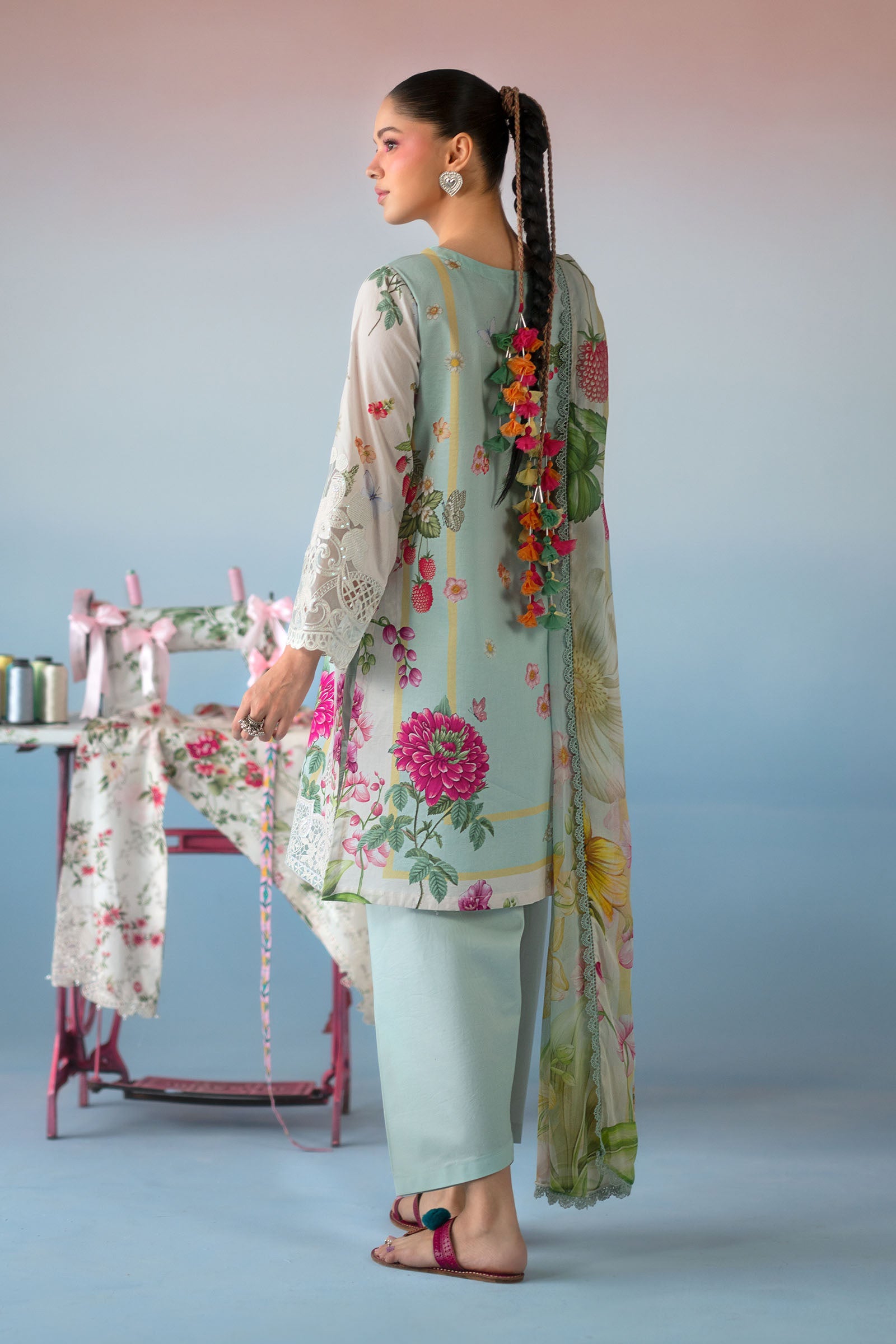 3 Piece Embroidered Lawn Suit