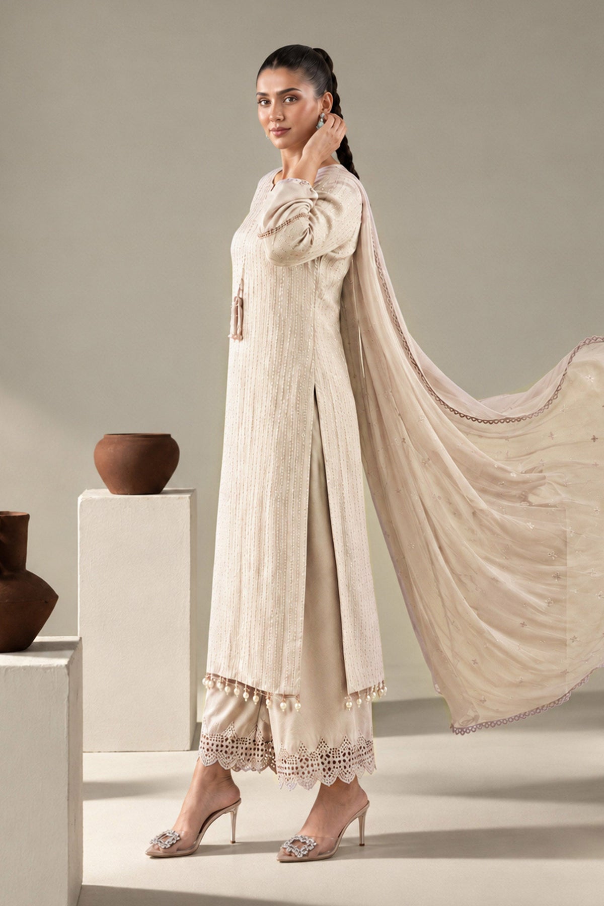 3 Piece Embroidered Lawn Suit | DW-EA26-105-OFF-WHITE