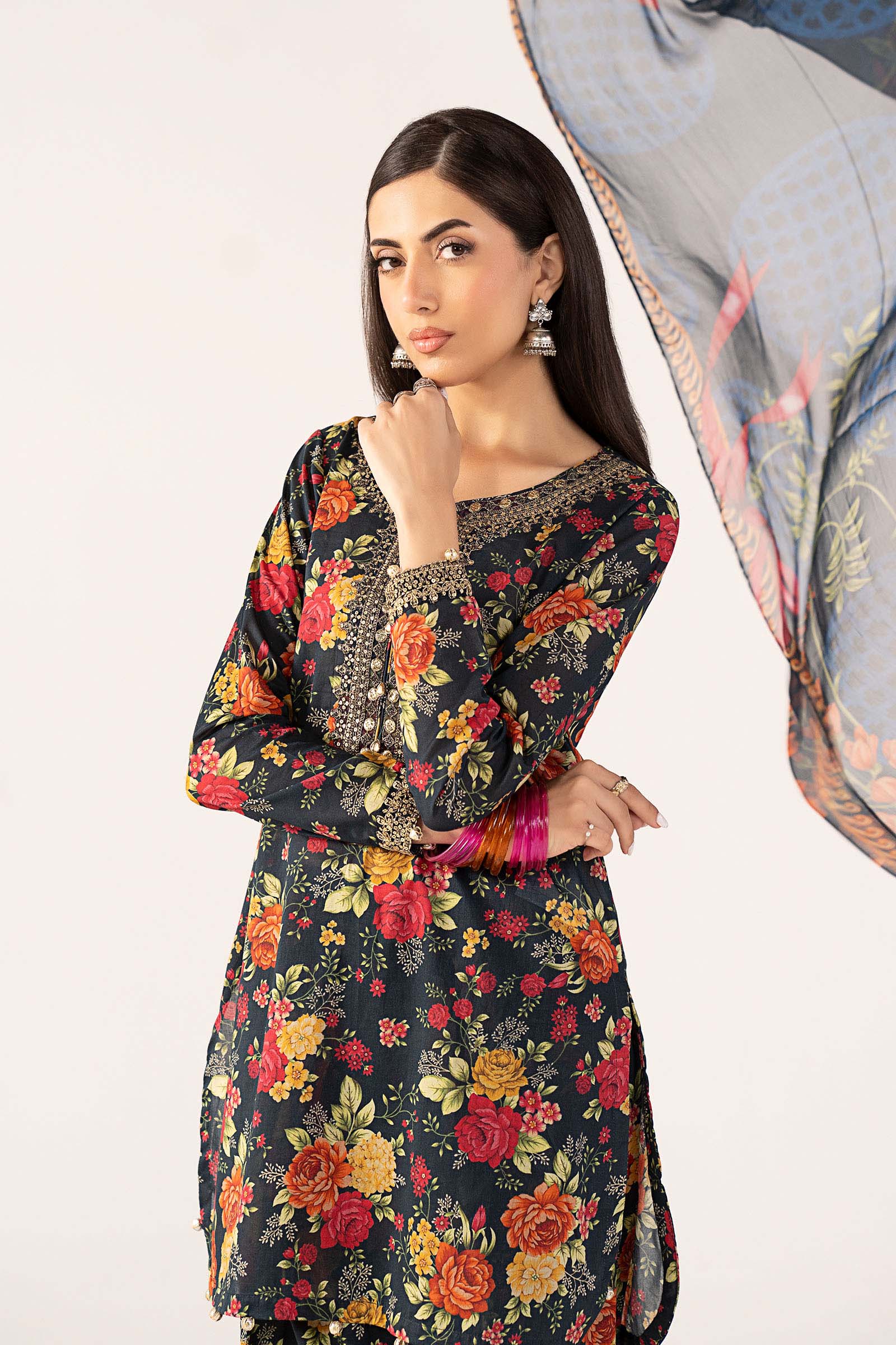 3 Piece Embroidered Lawn Suit