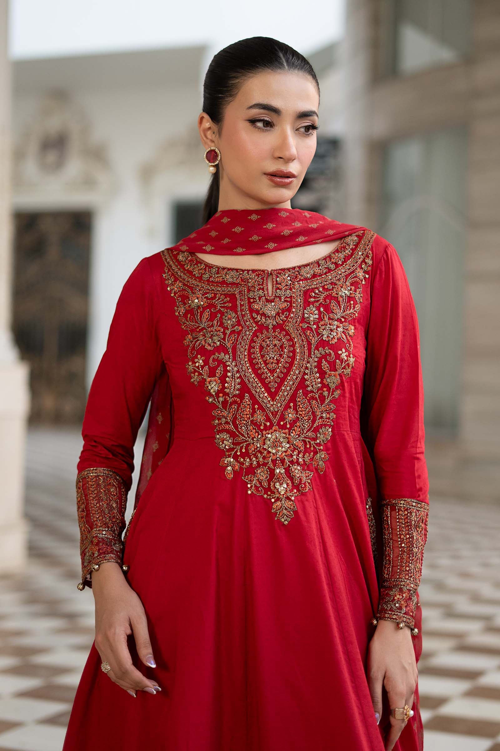 https://cdn.shopify.com/s/files/1/0620/8788/9062/files/DWEA2413R1Closeup_E.jpg?v=1780660675