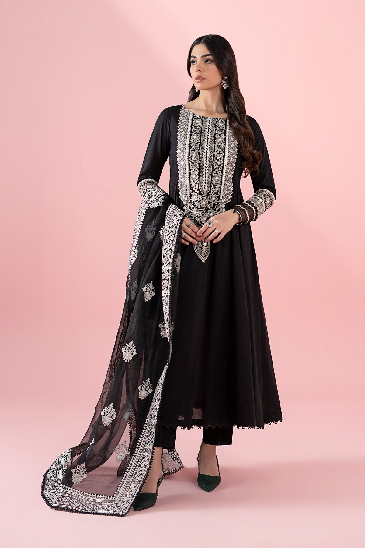 3 Piece Embroidered Lawn Suit