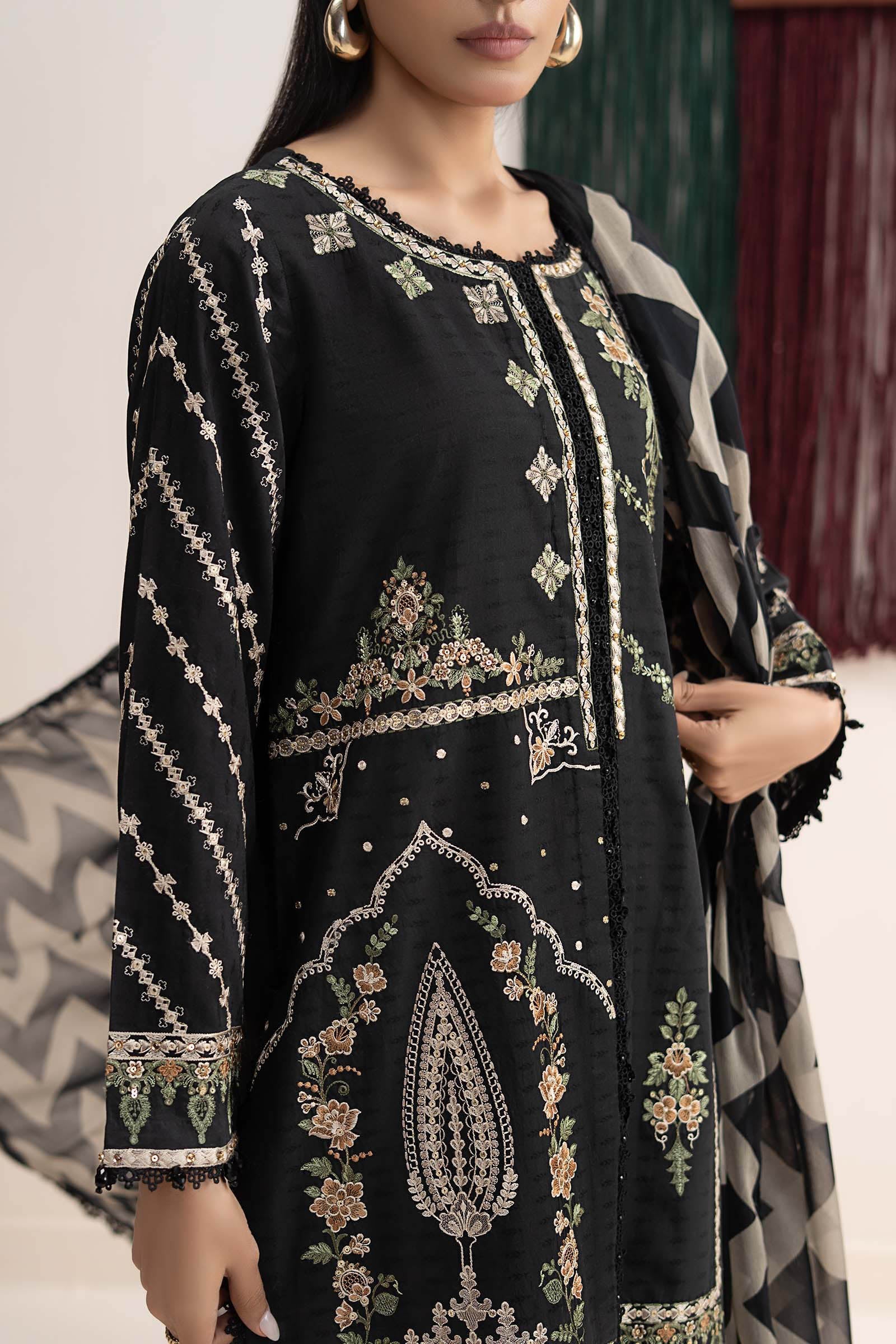 https://cdn.shopify.com/s/files/1/0620/8788/9062/files/DWEA2604BlackCloseup_F.jpg?v=1780660634