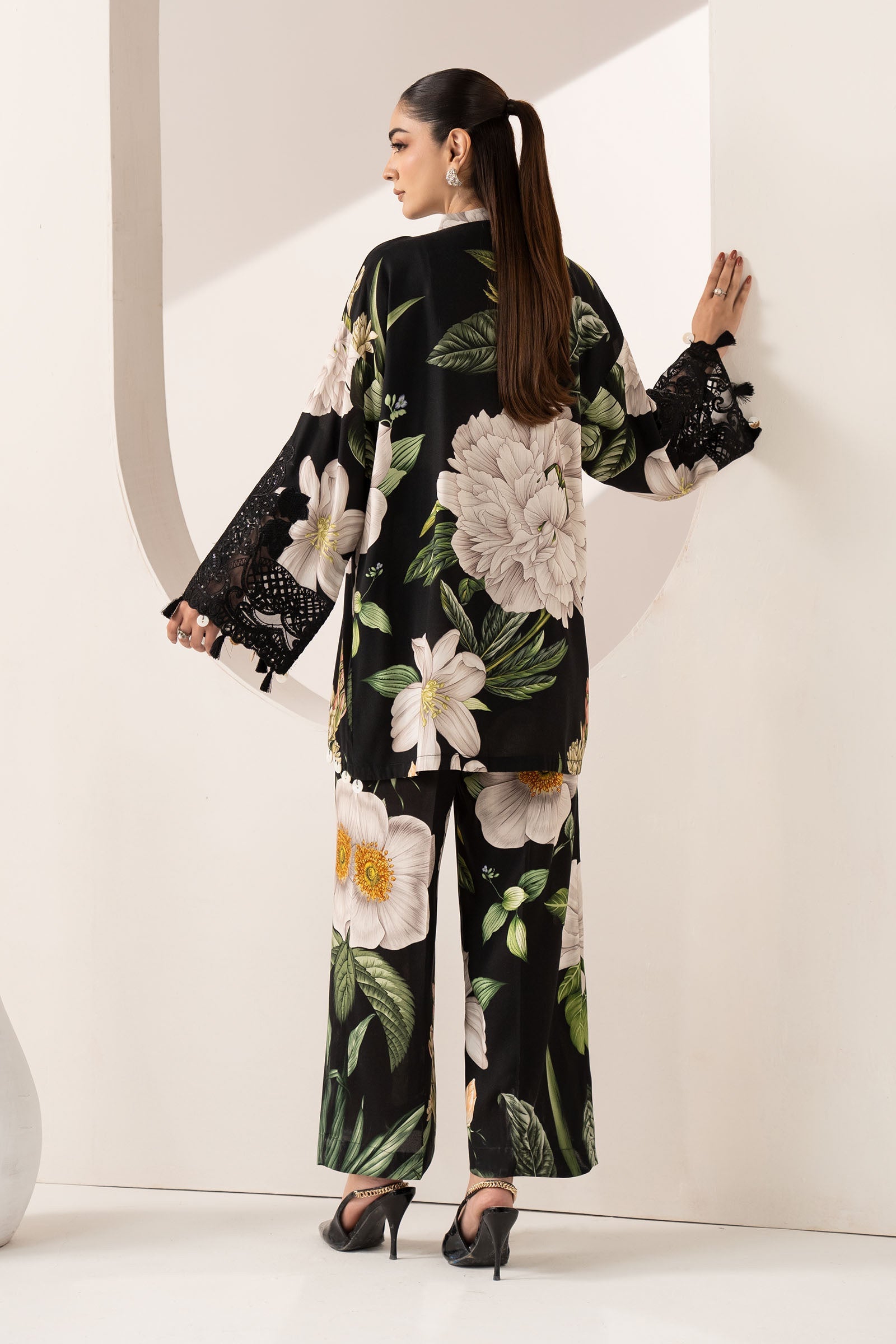 2 Piece Embroidered Arabic Lawn Suit