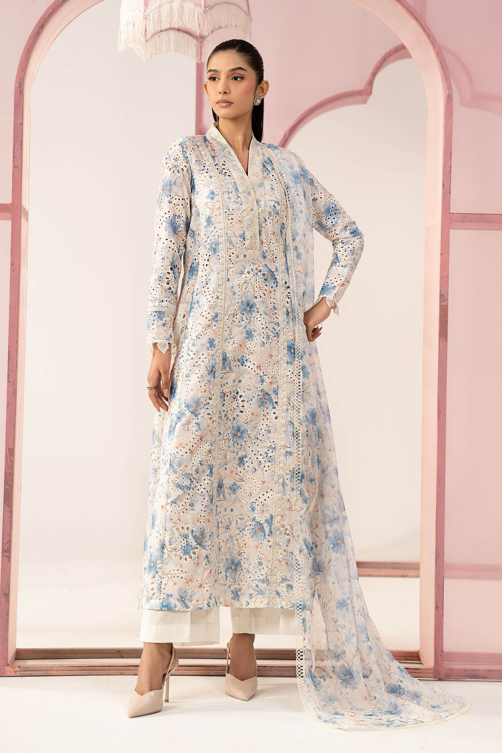 https://cdn.shopify.com/s/files/1/0620/8788/9062/files/DWEA26106FeroziFront_A_ebb2d126-f061-4e7a-bd45-566f967ba3e4.jpg?v=1780660572