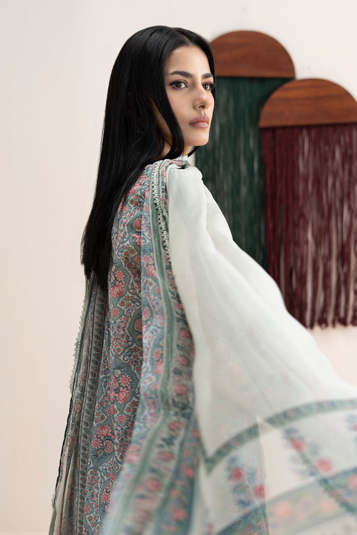 3 Piece Embroidered Lawn Suit - DW26111-ESM-BEG