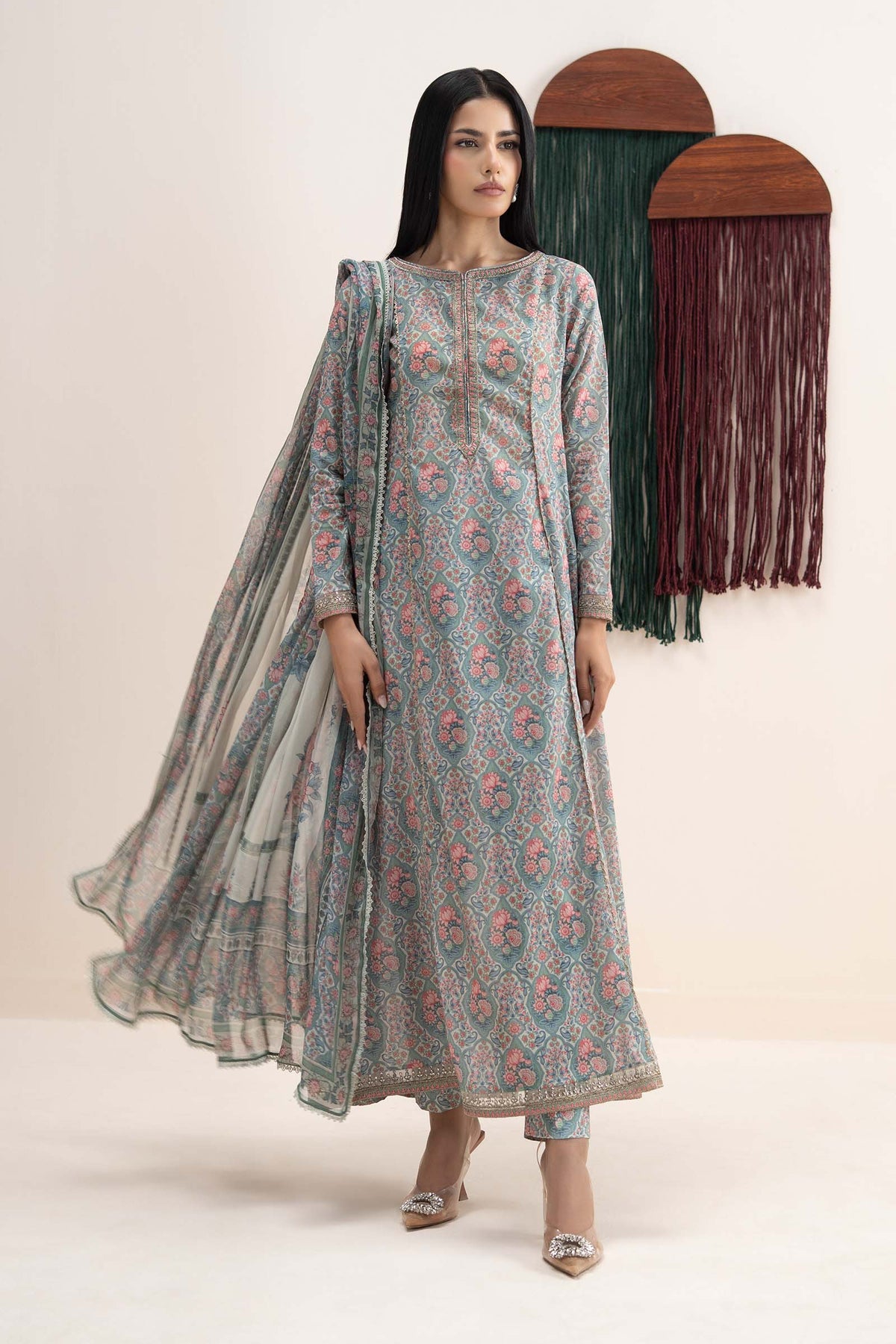3 Piece Embroidered Lawn Suit - DW26111-ESM-BEG
