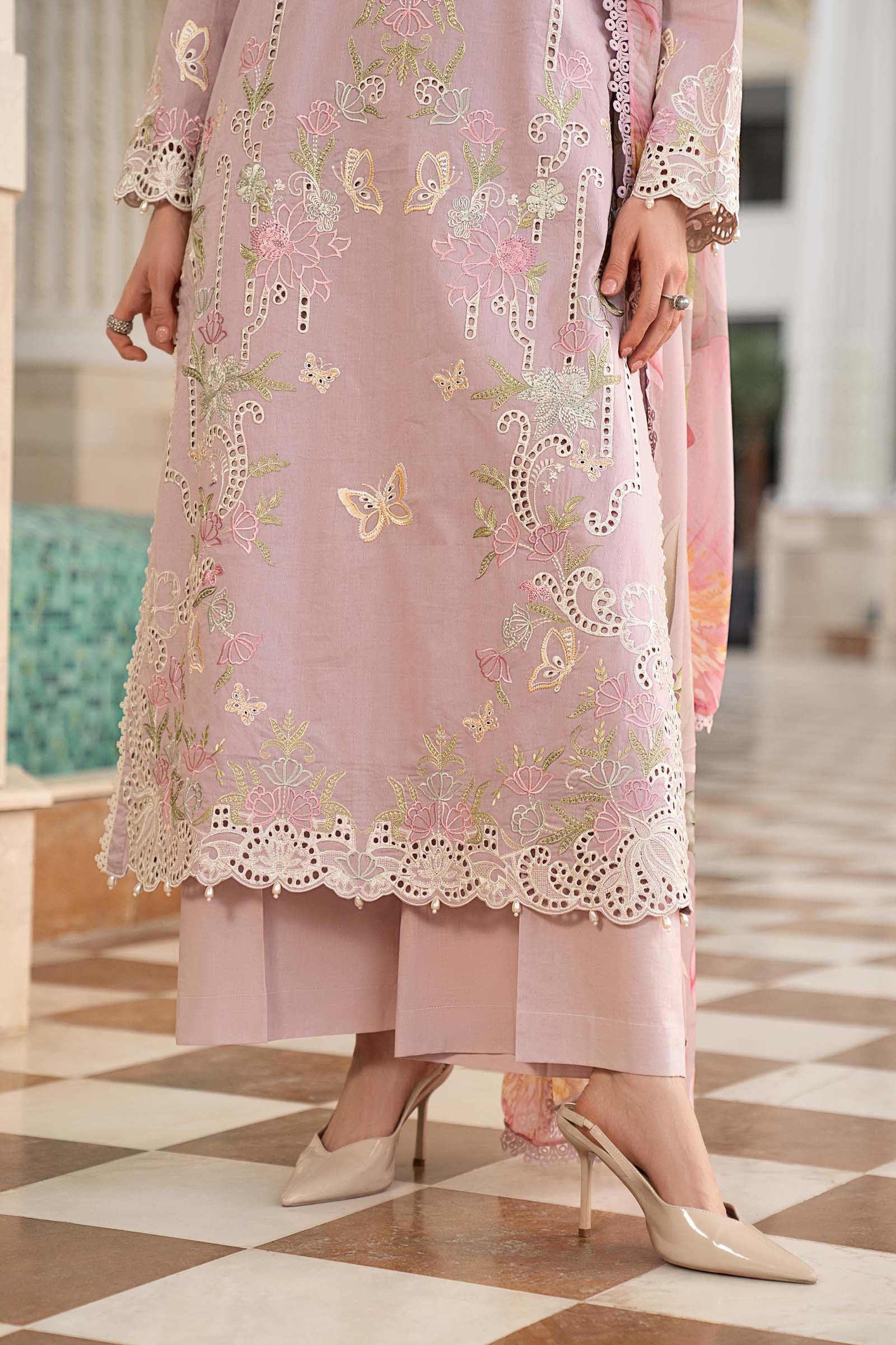 https://cdn.shopify.com/s/files/1/0620/8788/9062/files/DWEA2615Closeup_G_2.jpg?v=1780660432