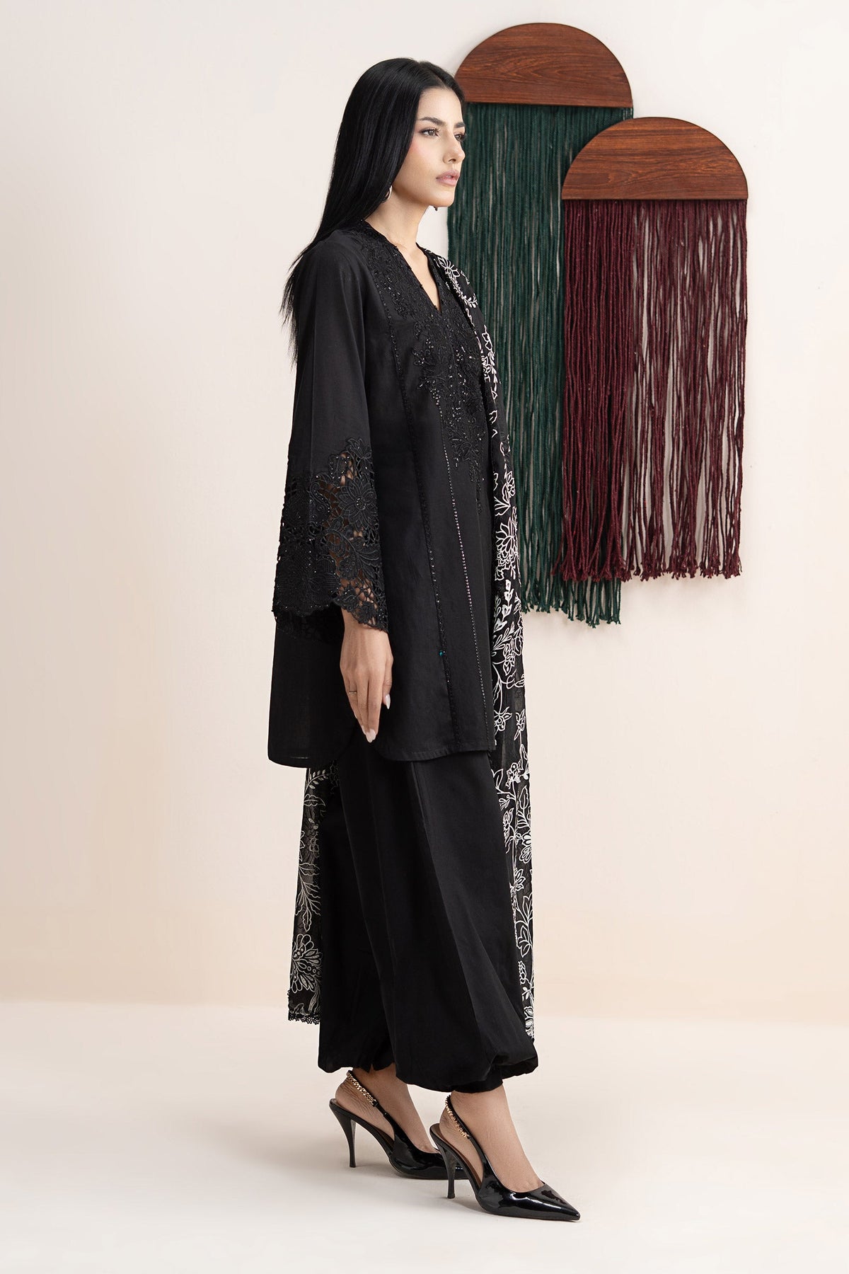 3 Piece Embroidered Lawn Suit - DWA2663-ESM-BLK