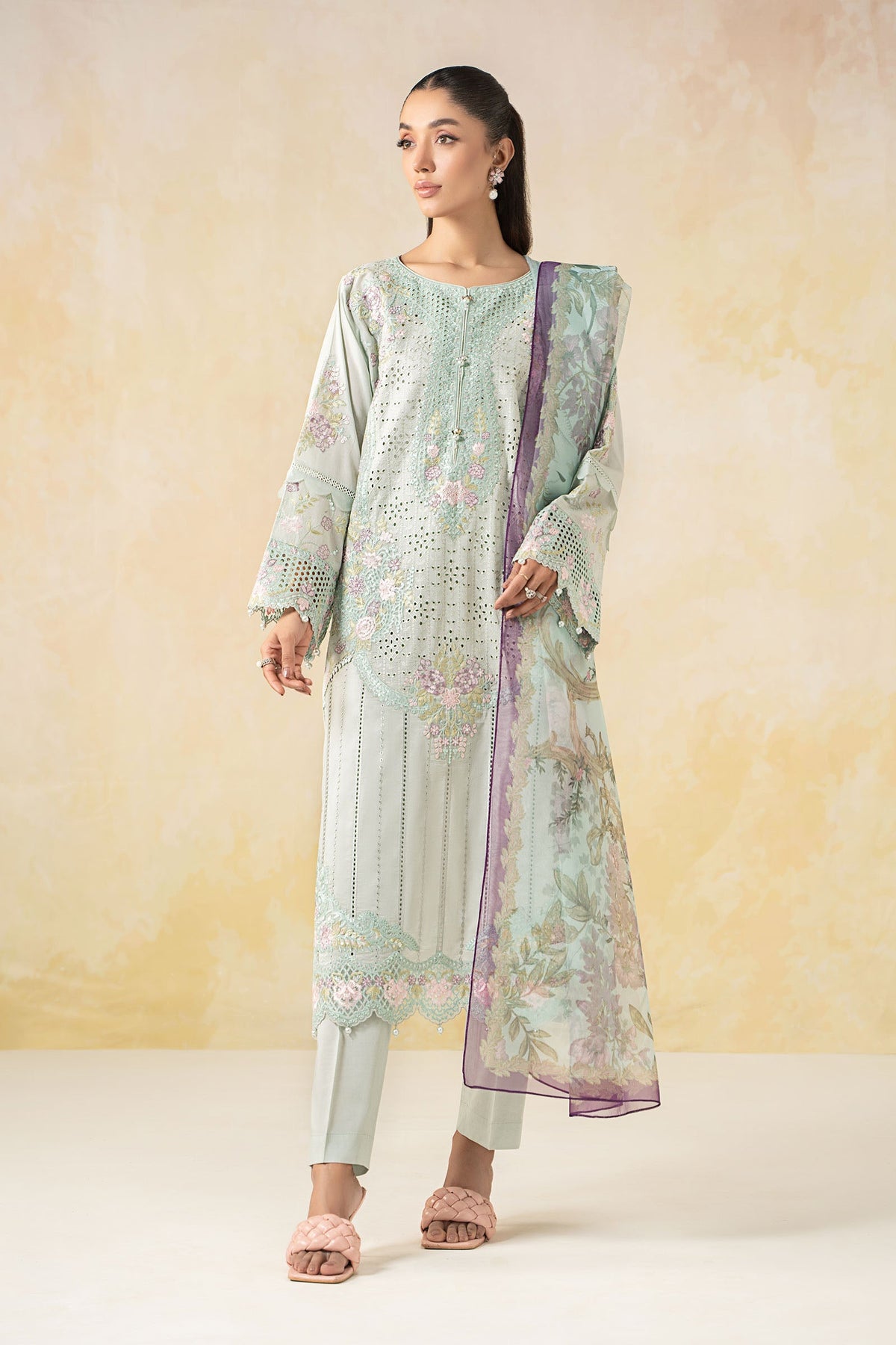 3 Piece Embroidered Lawn Suit