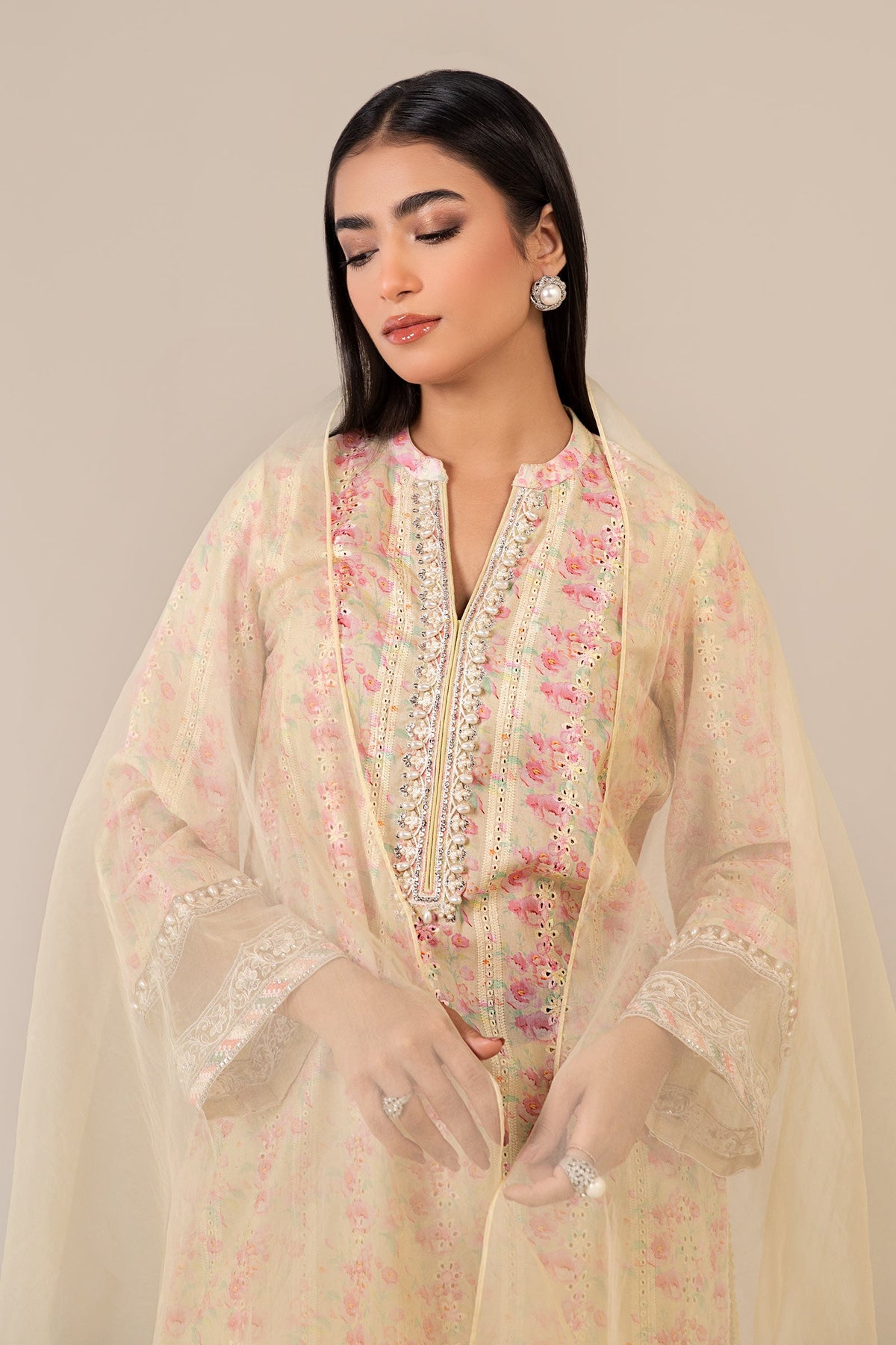 3 Piece Embroidered Lawn Suit
