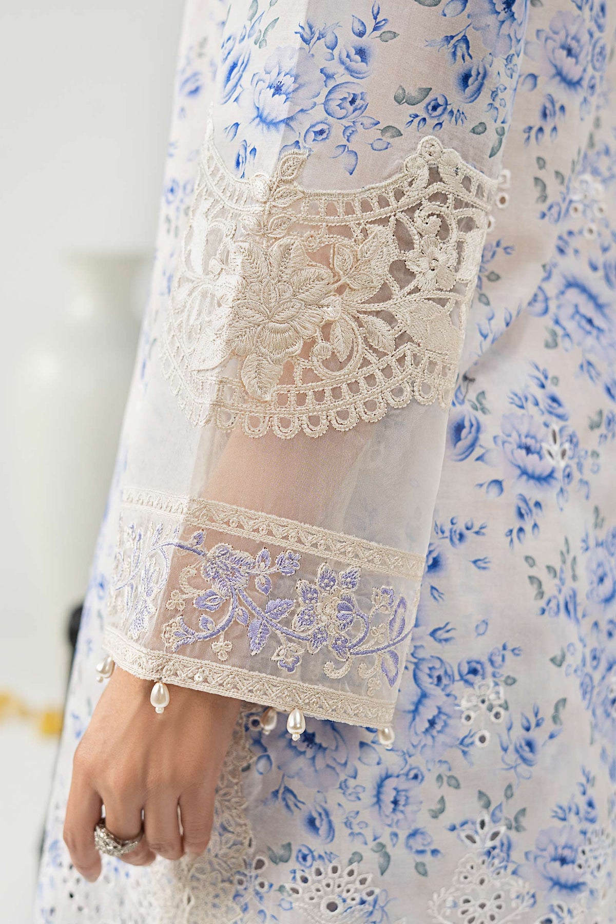 3 Piece Embroidered Lawn Suit - DWF36R1-ESM-PFW