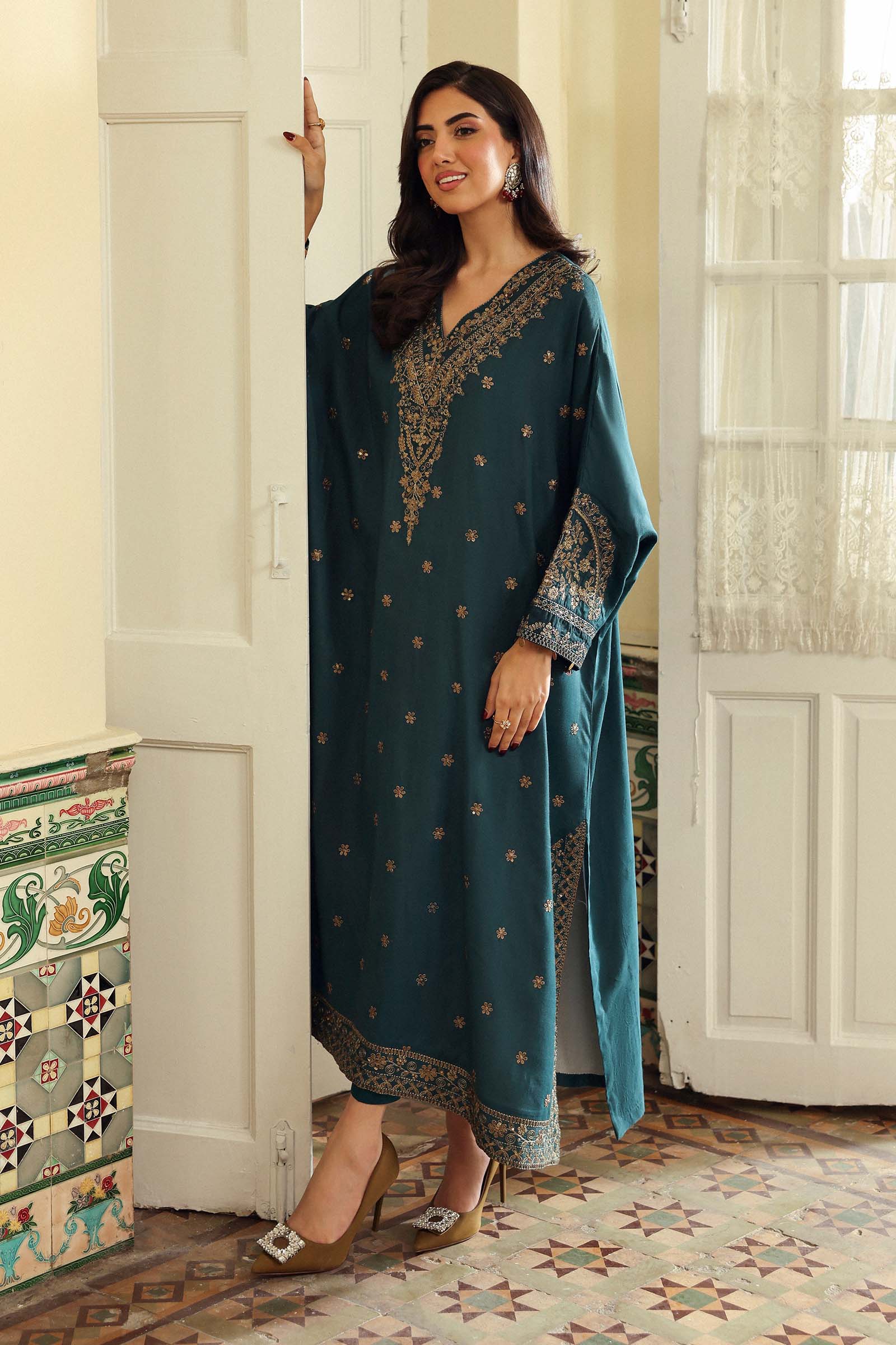 2 Piece Embroidered Grip Suit