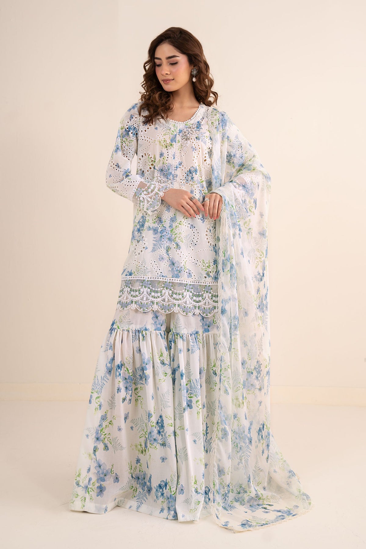 3 Piece Embroidered Lawn Suit