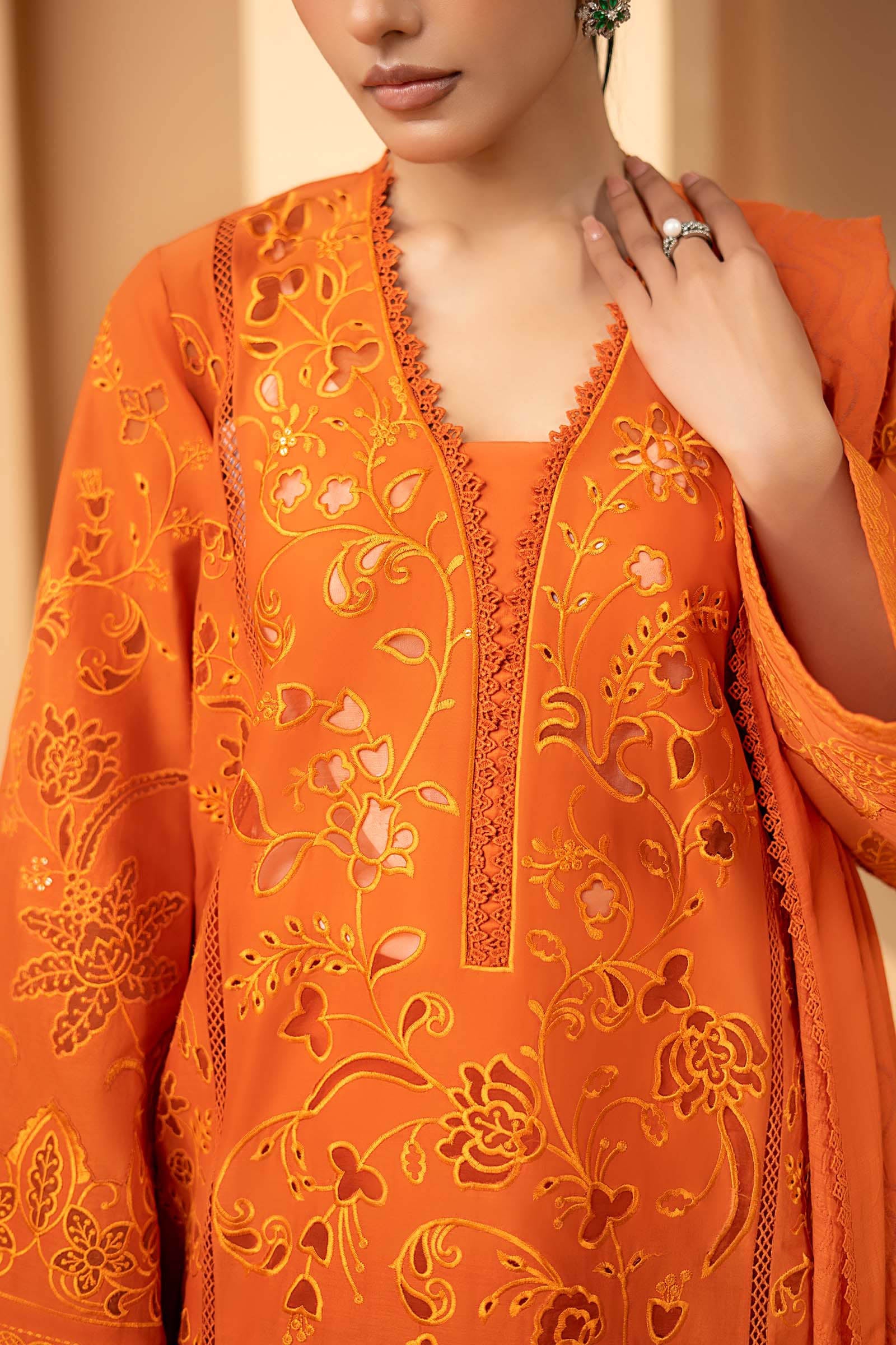 3 Piece Embroidered Lawn Suit