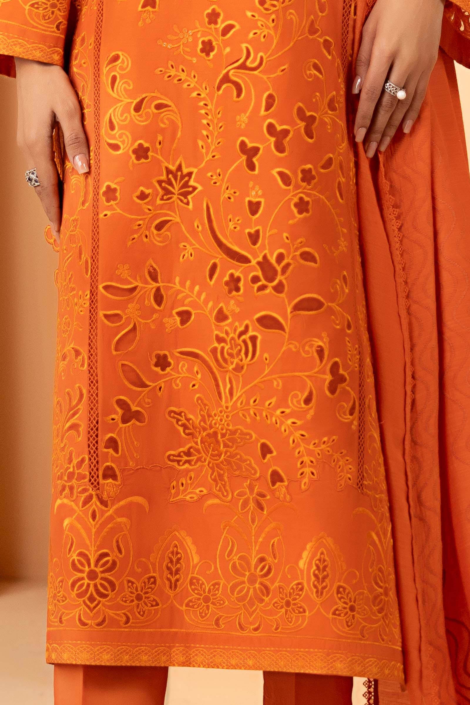 3 Piece Embroidered Lawn Suit