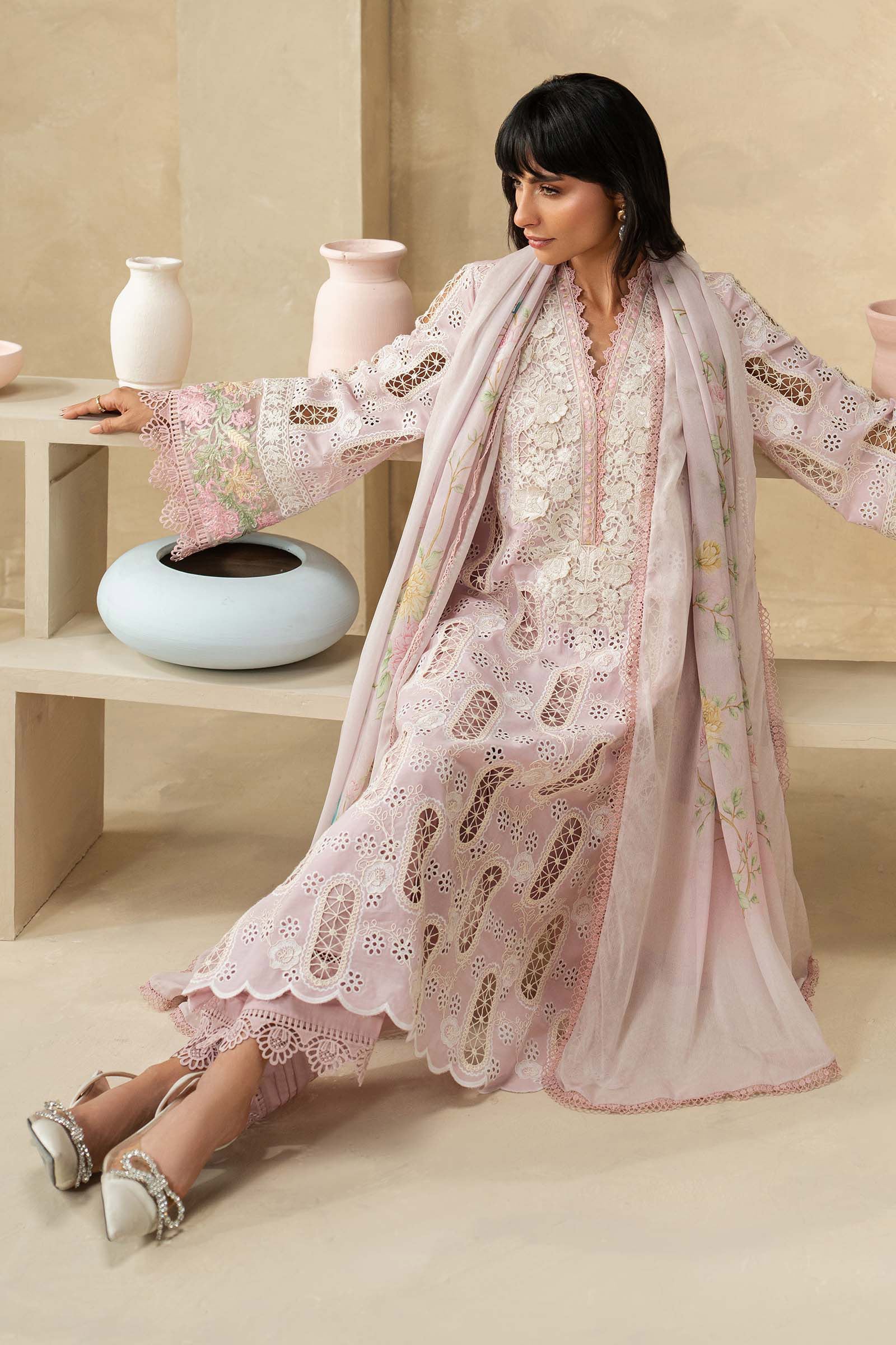 https://cdn.shopify.com/s/files/1/0620/8788/9062/files/DWEF2633Front_B.jpg?v=1778077497