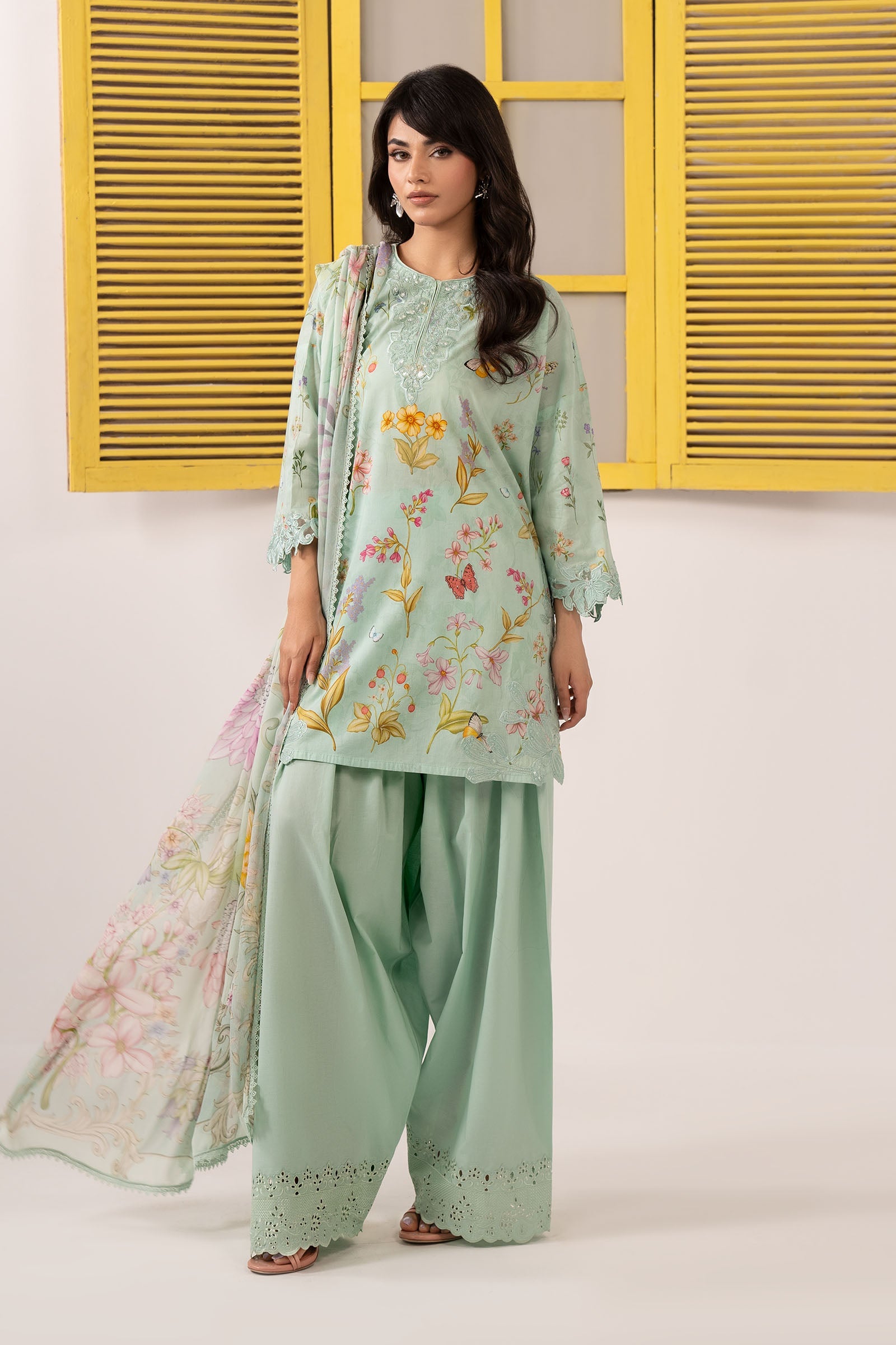 3 Piece Embroidered Lawn Suit