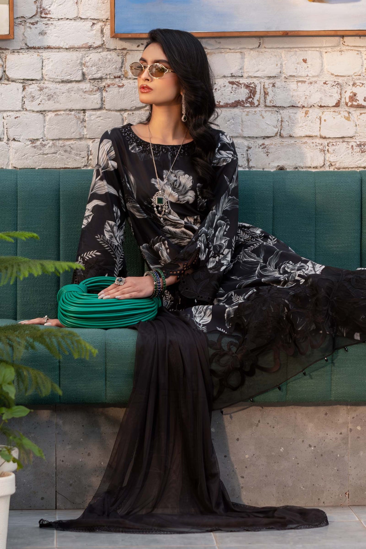 3 Piece Printed Lawn Suit - DWF29R1-ESM-BPT
