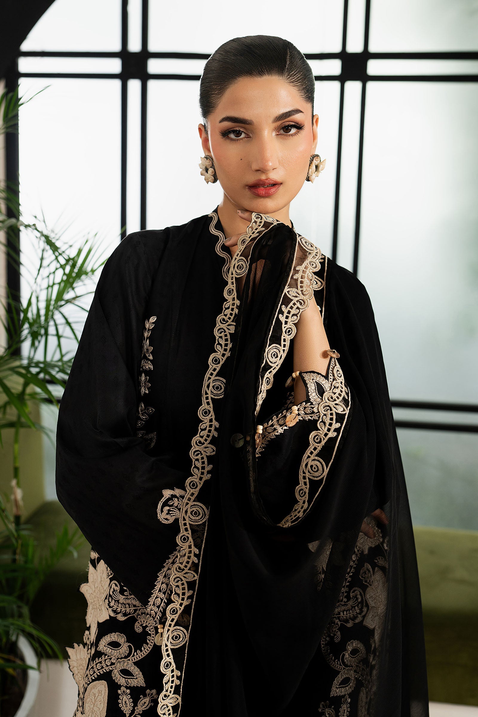 https://cdn.shopify.com/s/files/1/0620/8788/9062/files/DWMN2610Closeup_G.jpg?v=1780912007