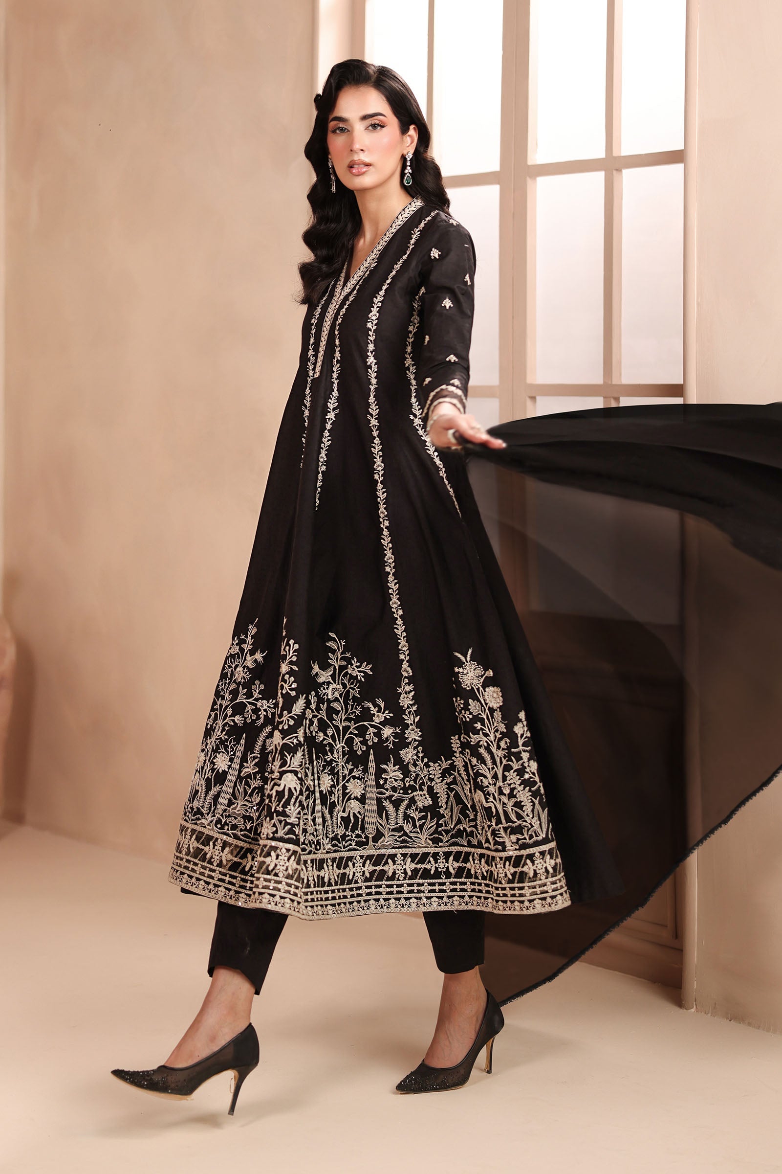 https://cdn.shopify.com/s/files/1/0620/8788/9062/files/DWMn2509Side_B_6ef69e53-36e1-4cc2-b397-3866d7b3a010.jpg?v=1779285660