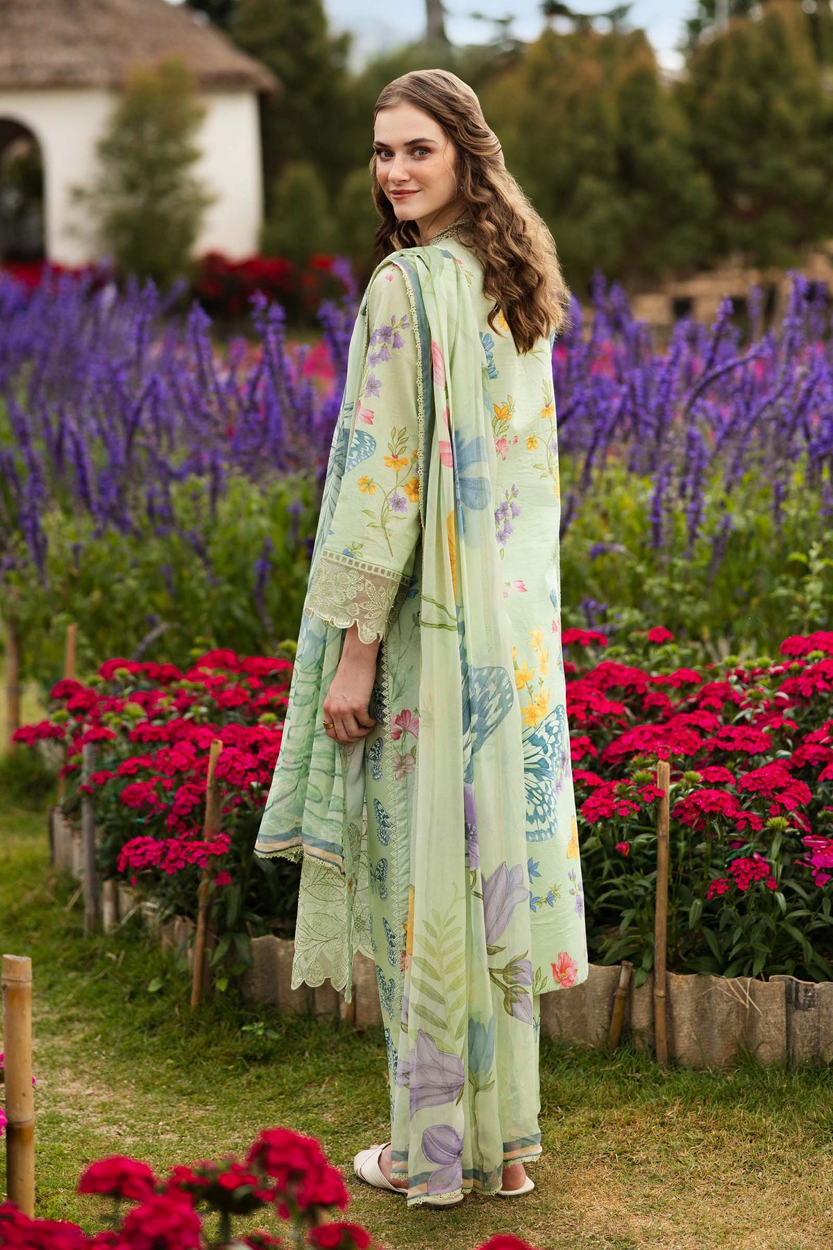 3 Piece Embroidered Lawn Suit