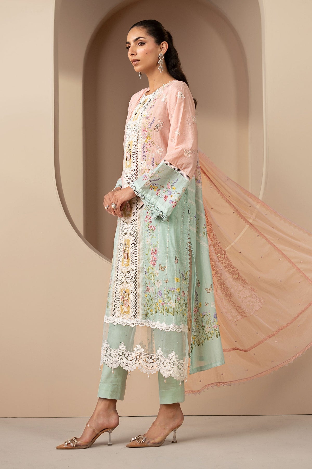 3 Piece Embroidered Lawn Suit - DS2606A-SML-00A