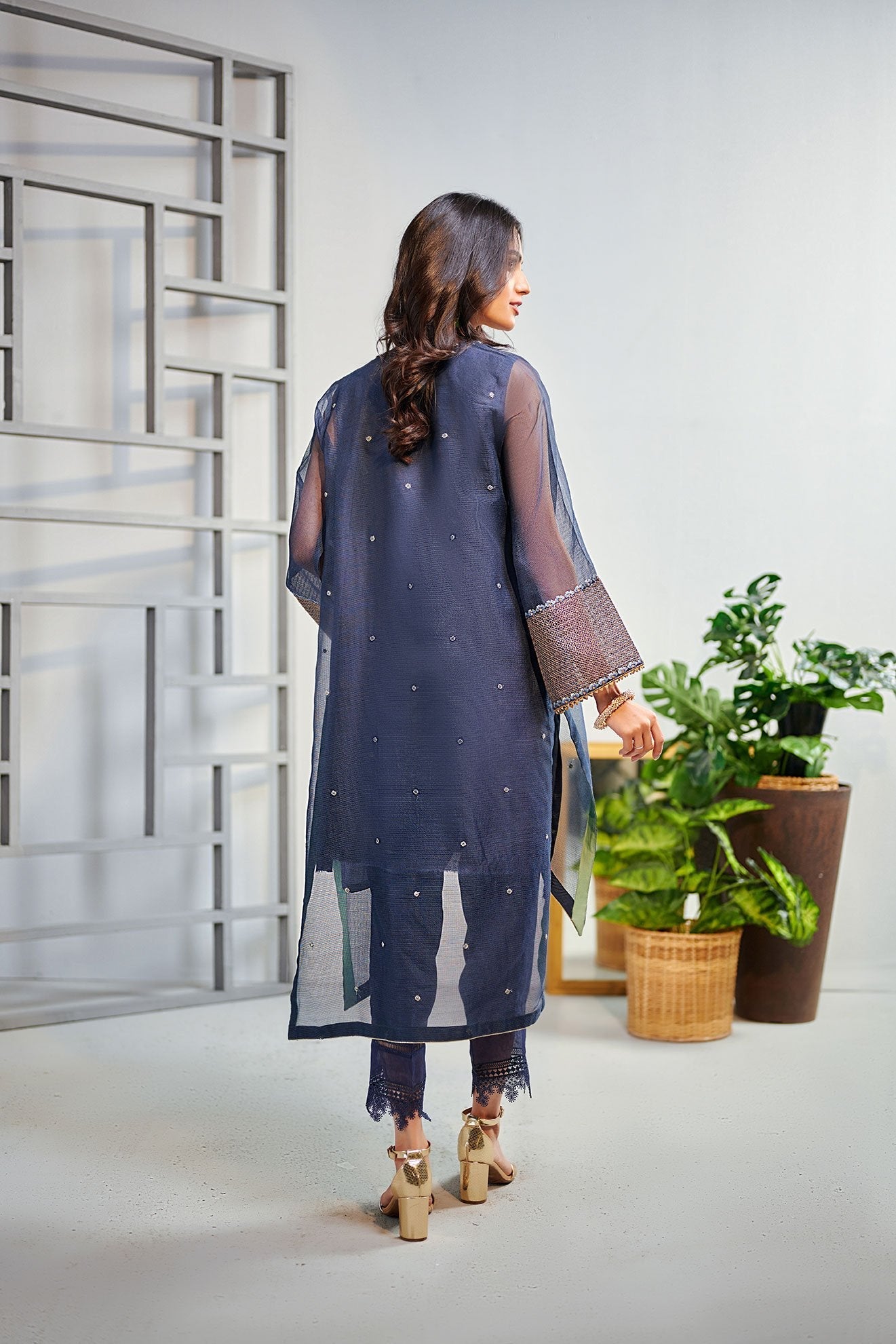 https://cdn.shopify.com/s/files/1/0587/3080/7460/products/Da-1468-3.jpg?v=1736415989