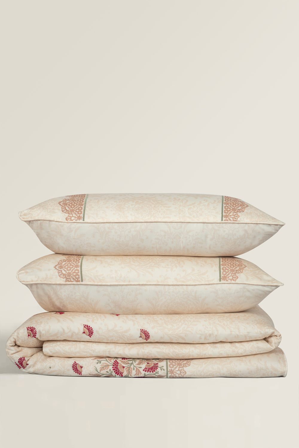 Daisy Rose 2 T-200 Quilt Cover Set