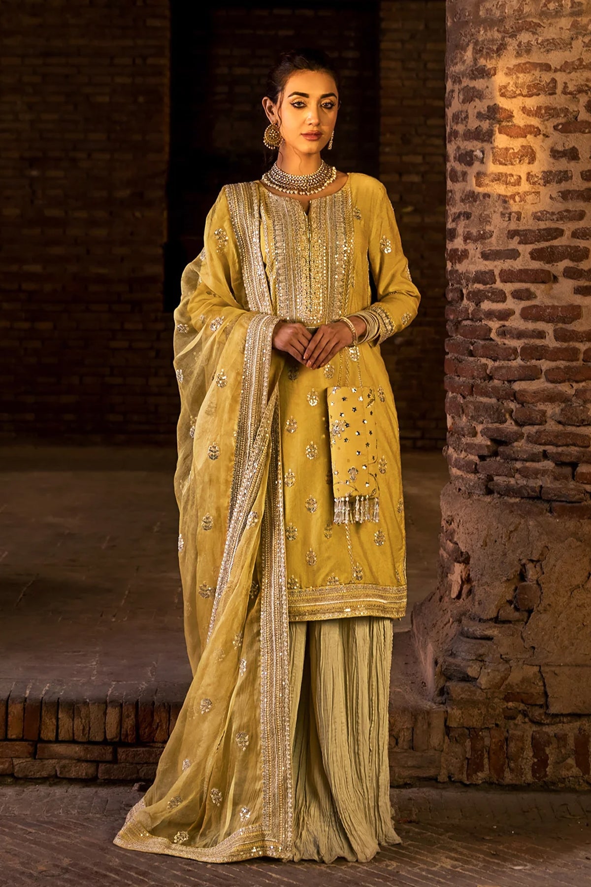 Erum Khan – Dil Araa Style