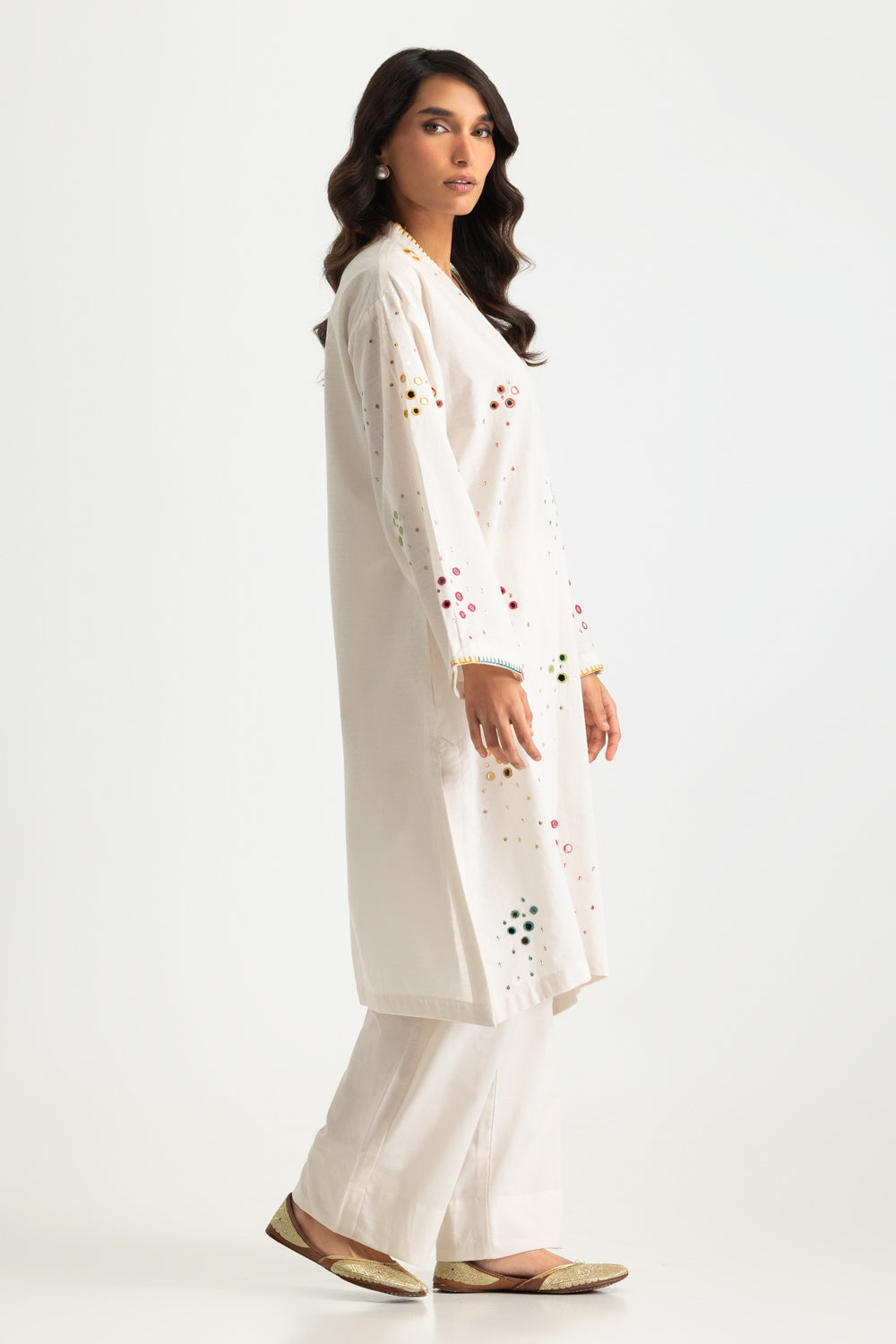 Dobby Embroidered Shirt And Dyed Trouser
