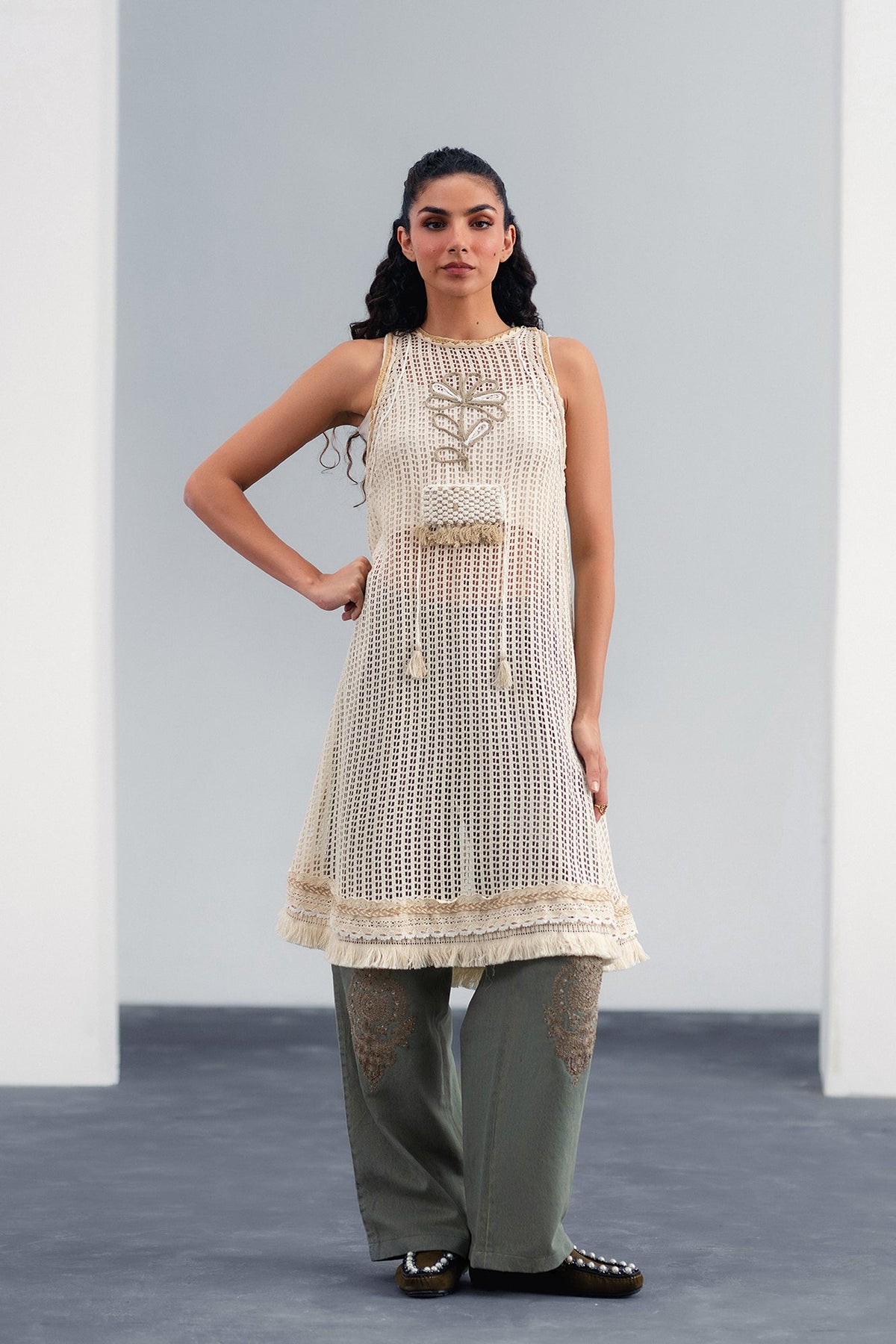 DRESS (E0007/120/002)