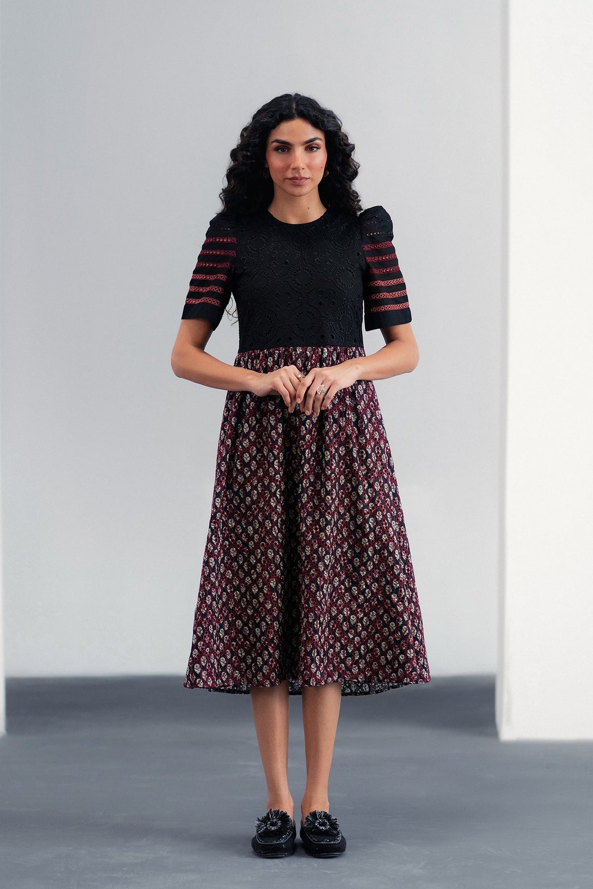 DRESS (E0047/120/902)
