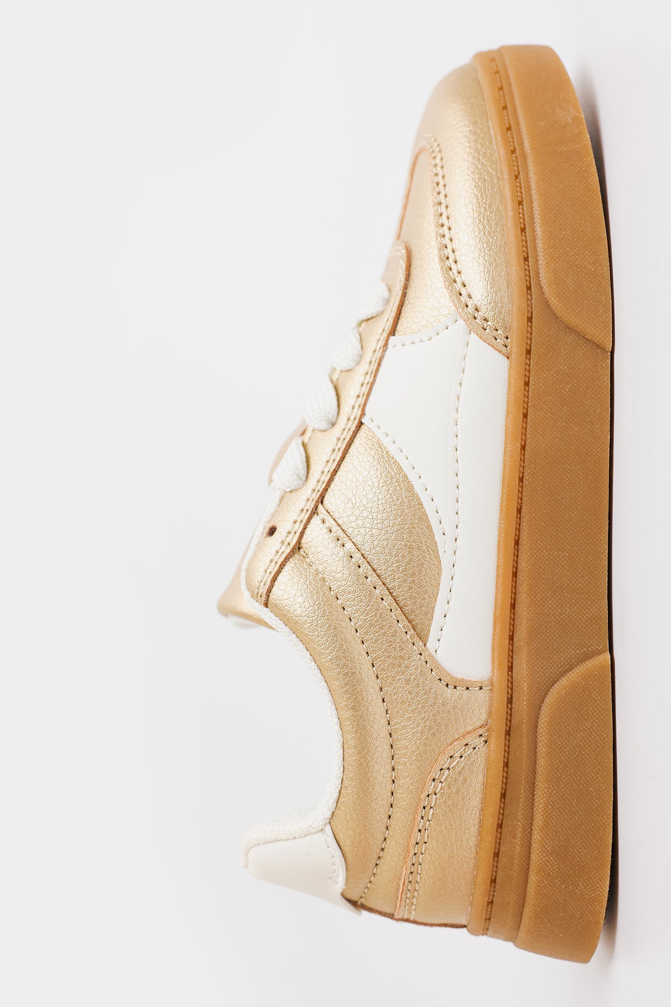 SNEAKERS (E0087/409/131)